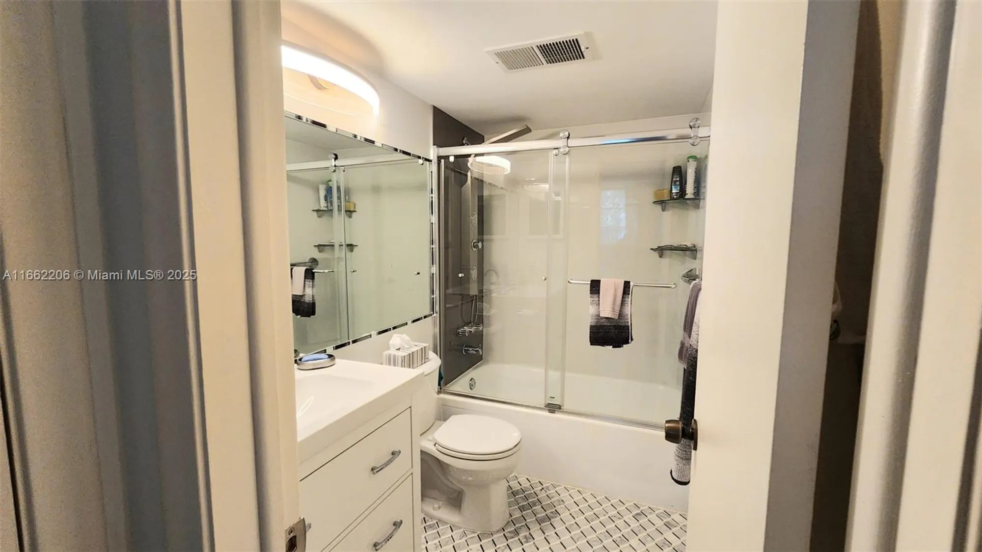Property Slideshow image 32 of 32 | 8930 s hollybrook blvd apt 106, Pembroke Pines, FL, 33025