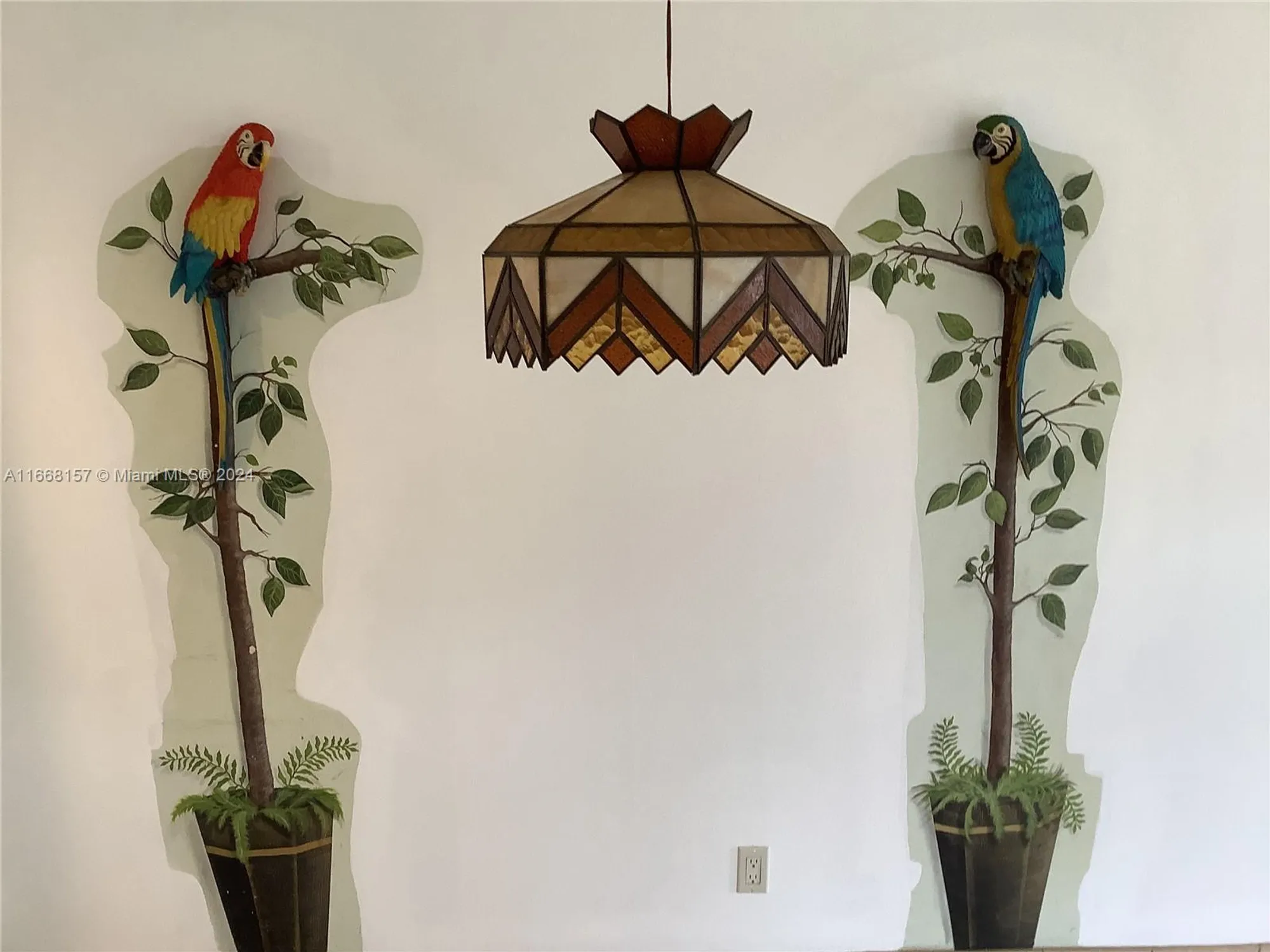 Property Slideshow image 7 of 27 | 60 windsor c # 60, West Palm Beach, FL, 33417