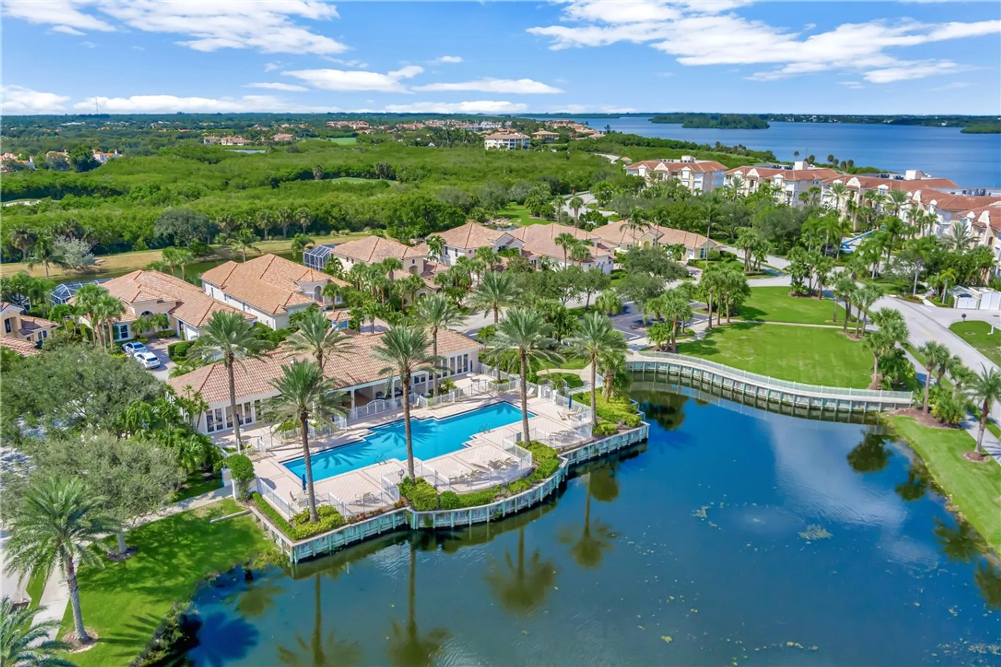 Property Slideshow image 29 of 36 | 4878 s harbor dr 301, Vero Beach, FL, 32967
