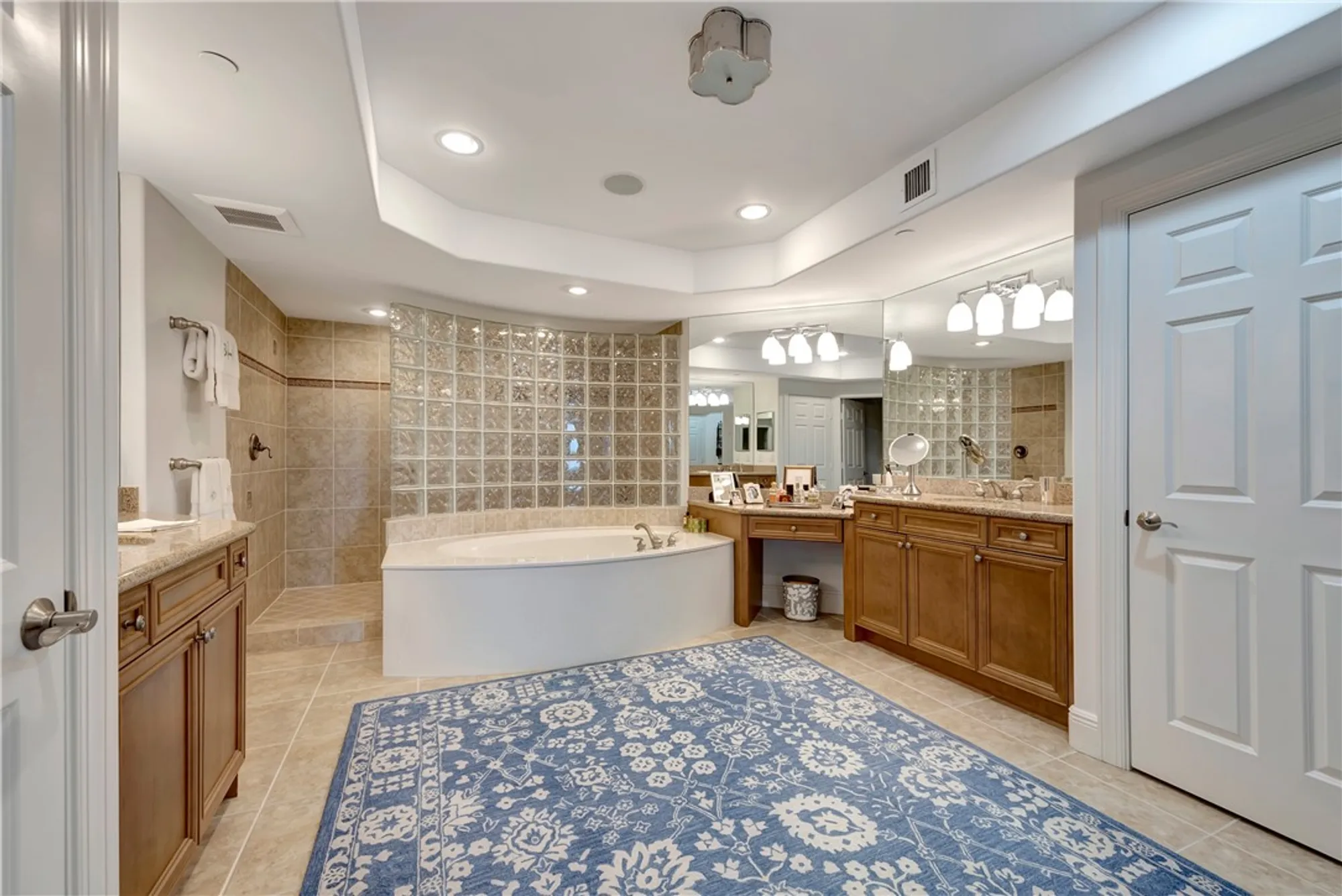 Property Slideshow image 22 of 36 | 4878 s harbor dr 301, Vero Beach, FL, 32967