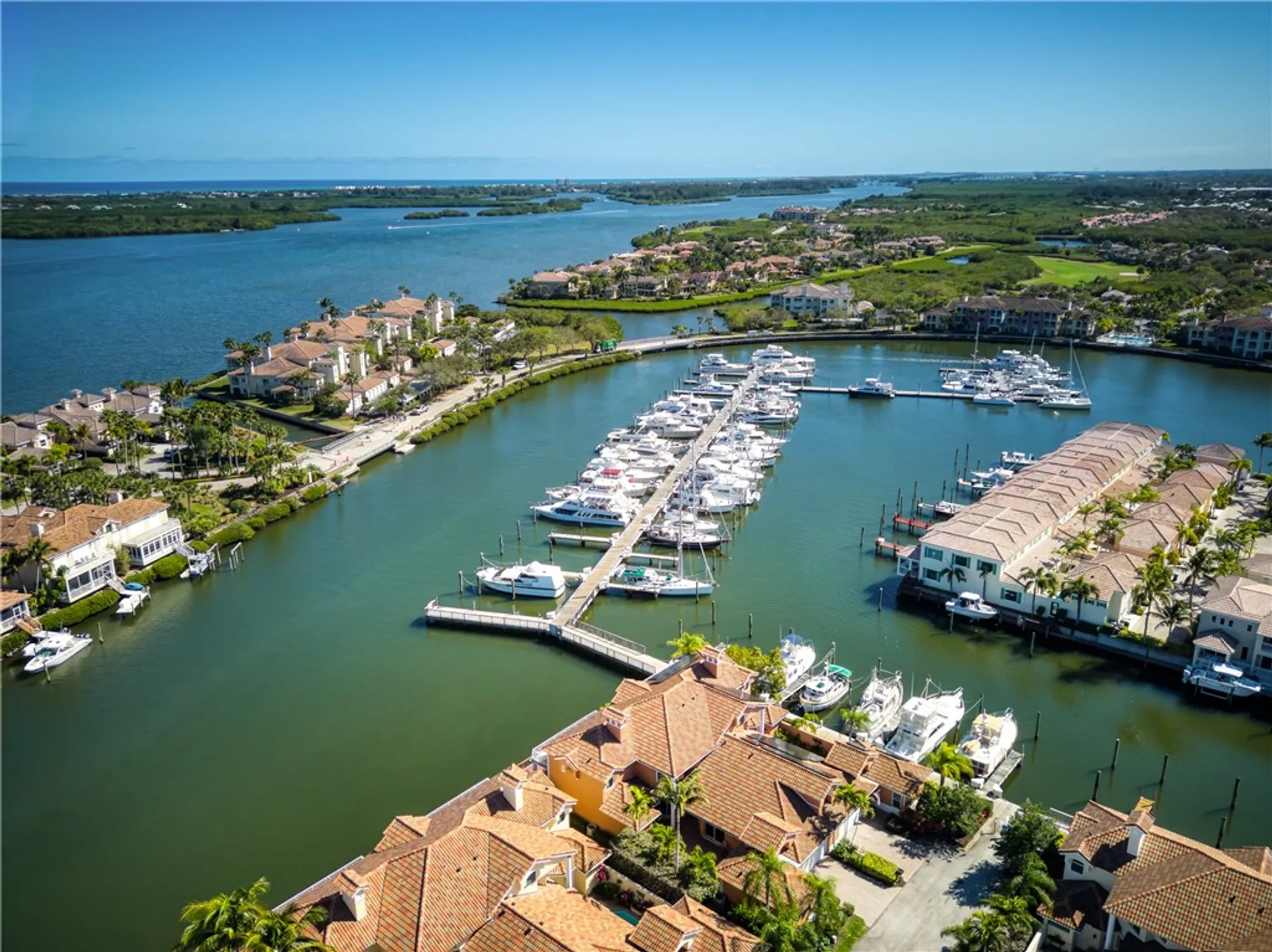 Property Slideshow image 34 of 36 | 4878 s harbor dr 301, Vero Beach, FL, 32967