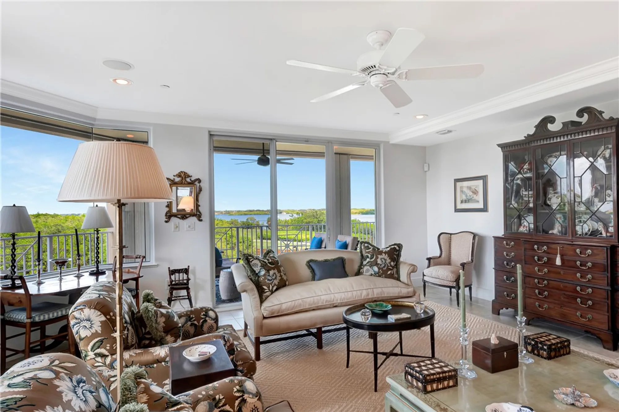 Property Slideshow image 7 of 36 | 4878 s harbor dr 301, Vero Beach, FL, 32967
