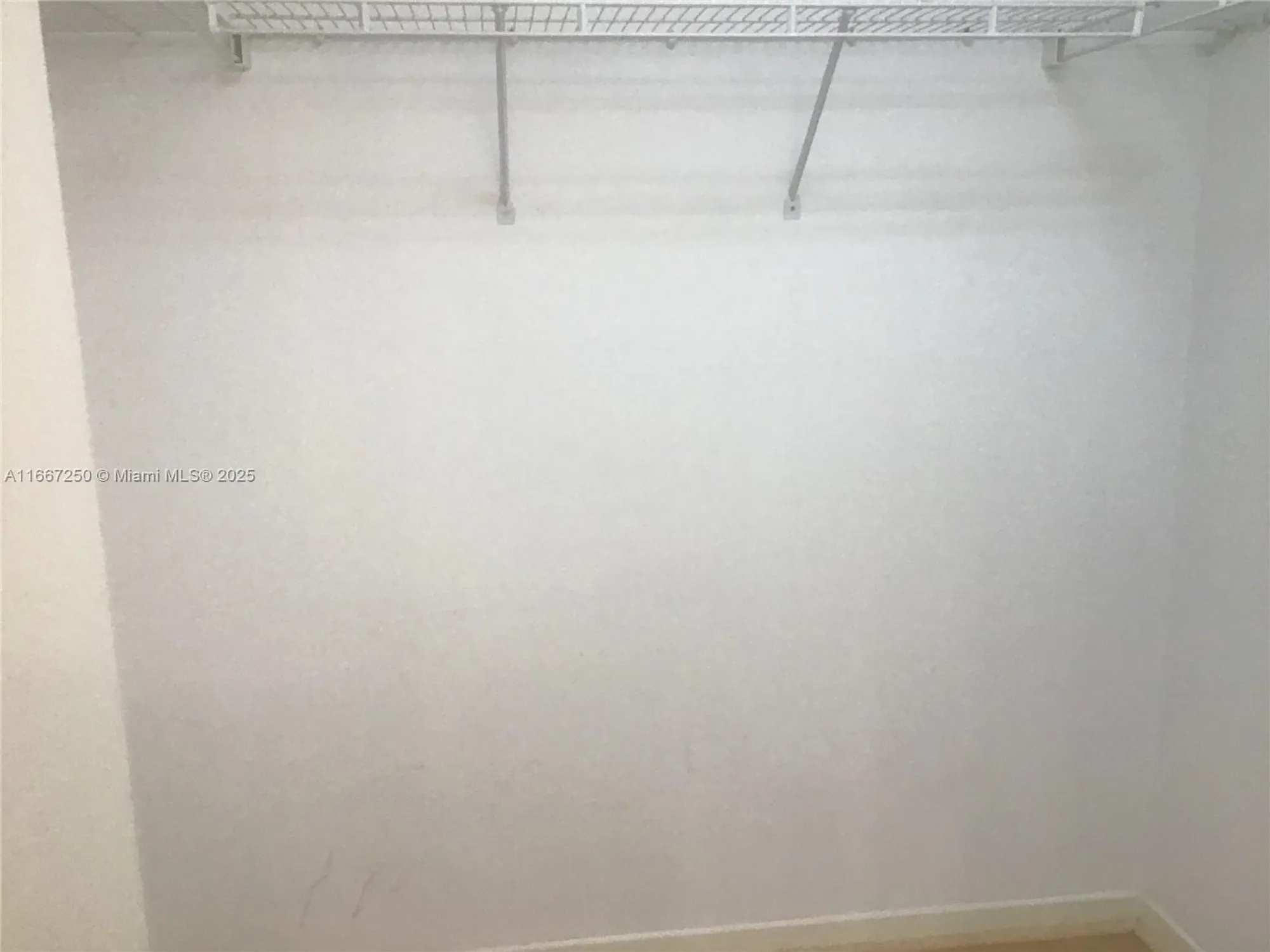 Property Slideshow image 9 of 30 | 701 sw 142nd ave 104s, Pembroke Pines, FL, 33027