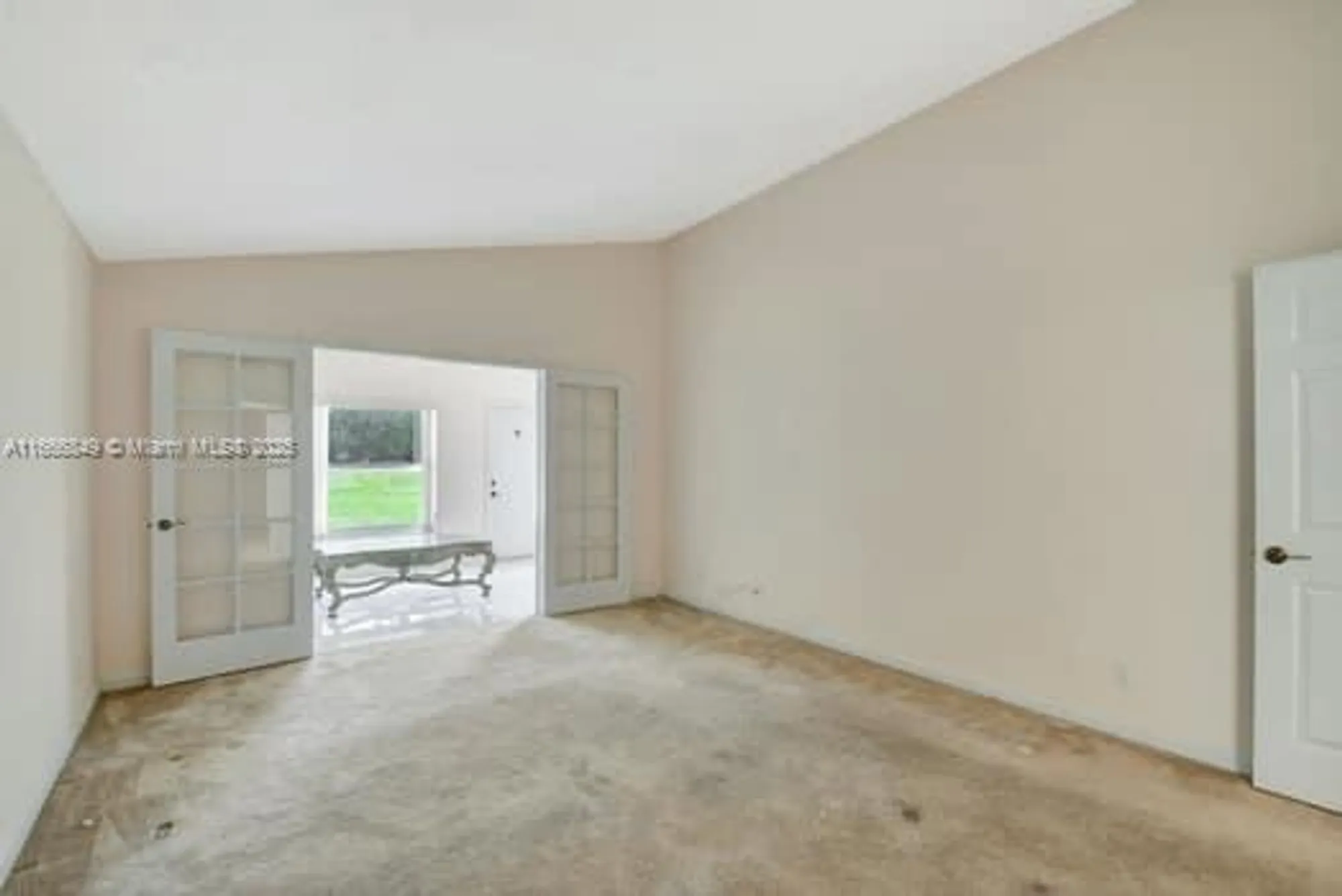 Property Slideshow image 13 of 27 | 5127 robino cir, West Palm Beach, FL, 33417