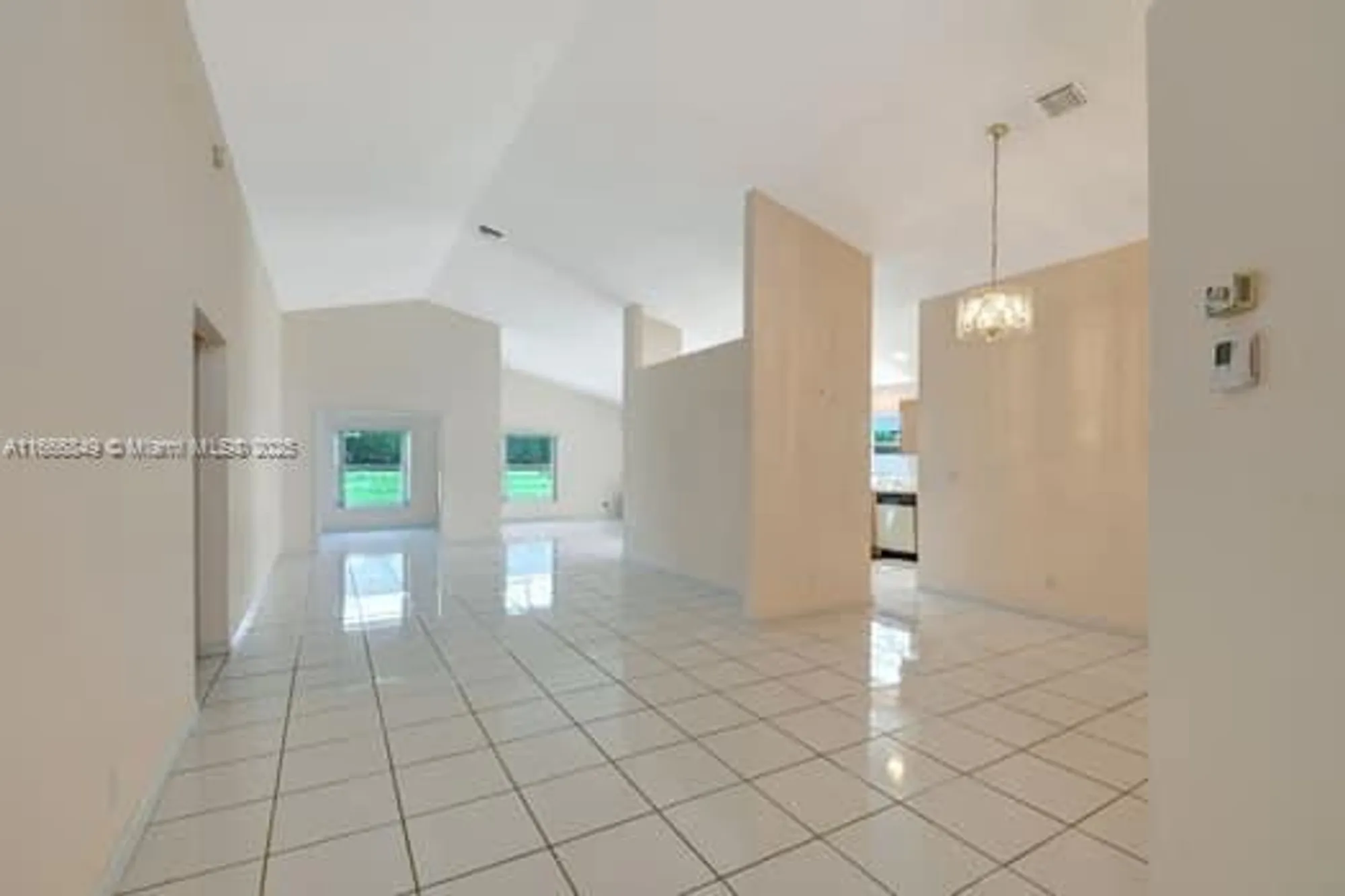 Property Slideshow image 3 of 27 | 5127 robino cir, West Palm Beach, FL, 33417