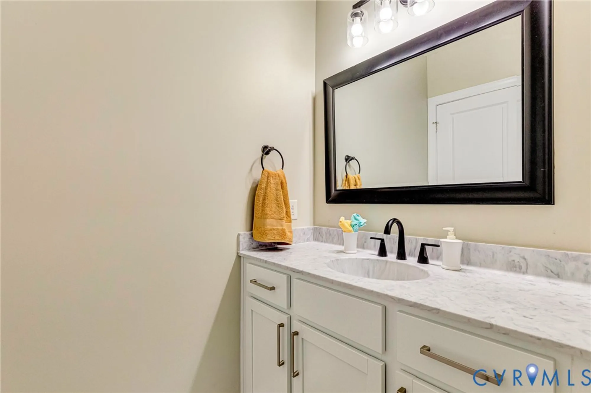 Property Slideshow image 28 of 30 | 3323 rock creek villa dr, Quinton, VA, 23141