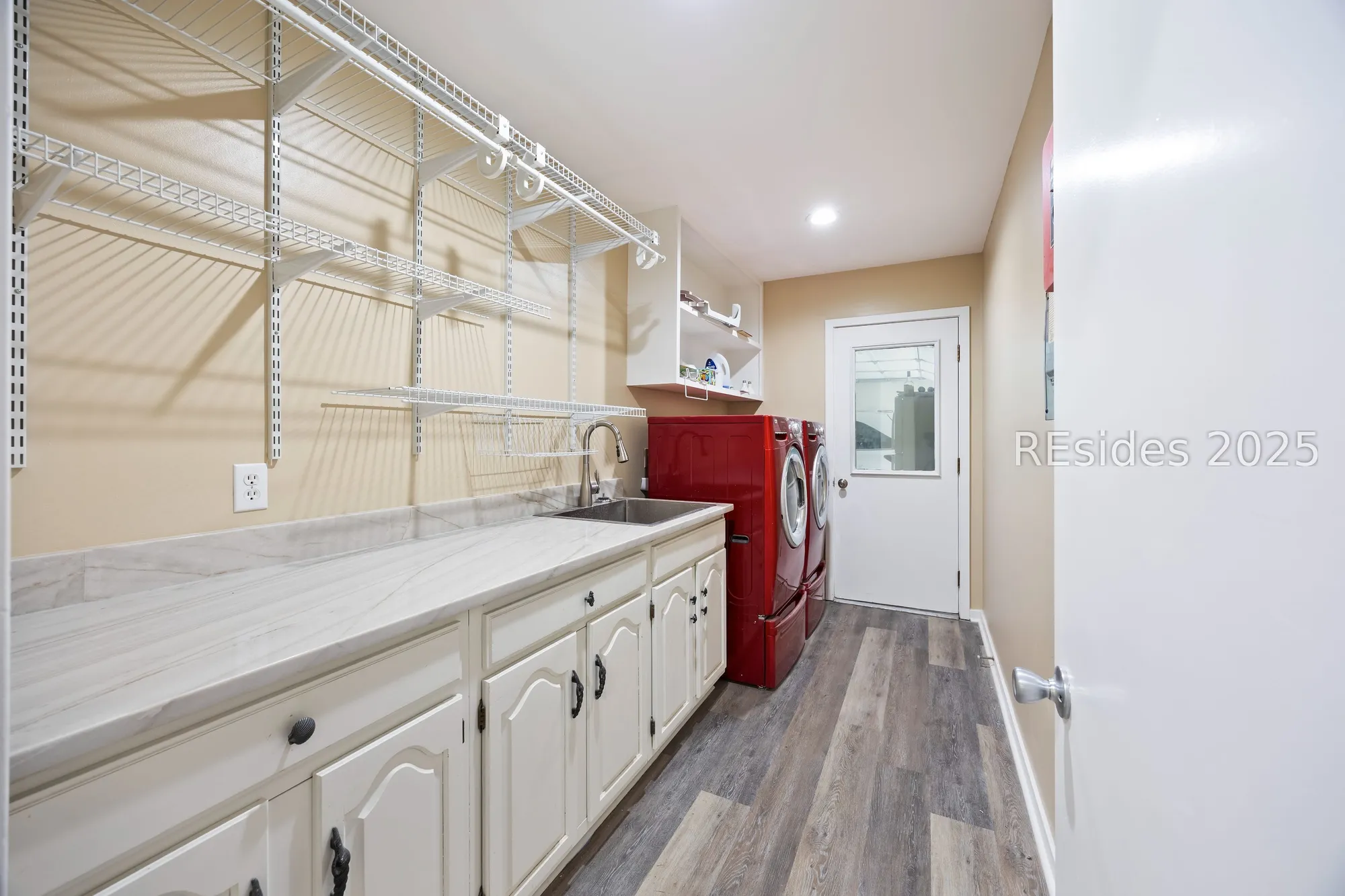 Property Slideshow image 18 of 48 | 10 teal ln, Hilton Head Island, SC, 29926