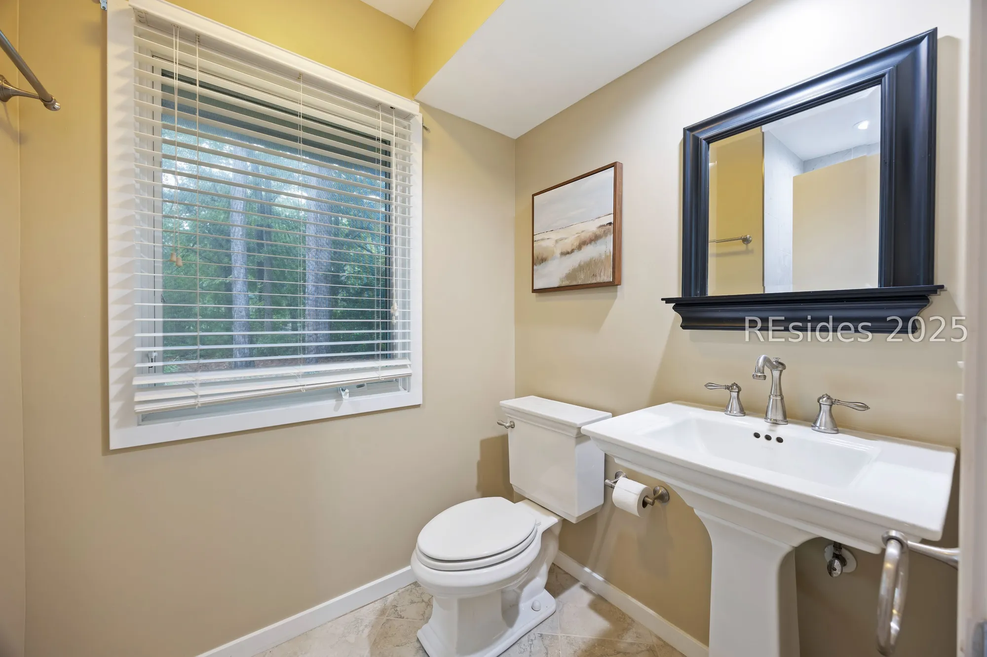 Property Slideshow image 21 of 48 | 10 teal ln, Hilton Head Island, SC, 29926