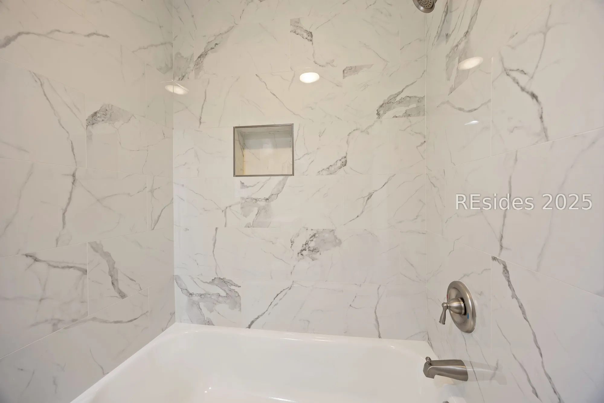 Property Slideshow image 30 of 48 | 10 teal ln, Hilton Head Island, SC, 29926