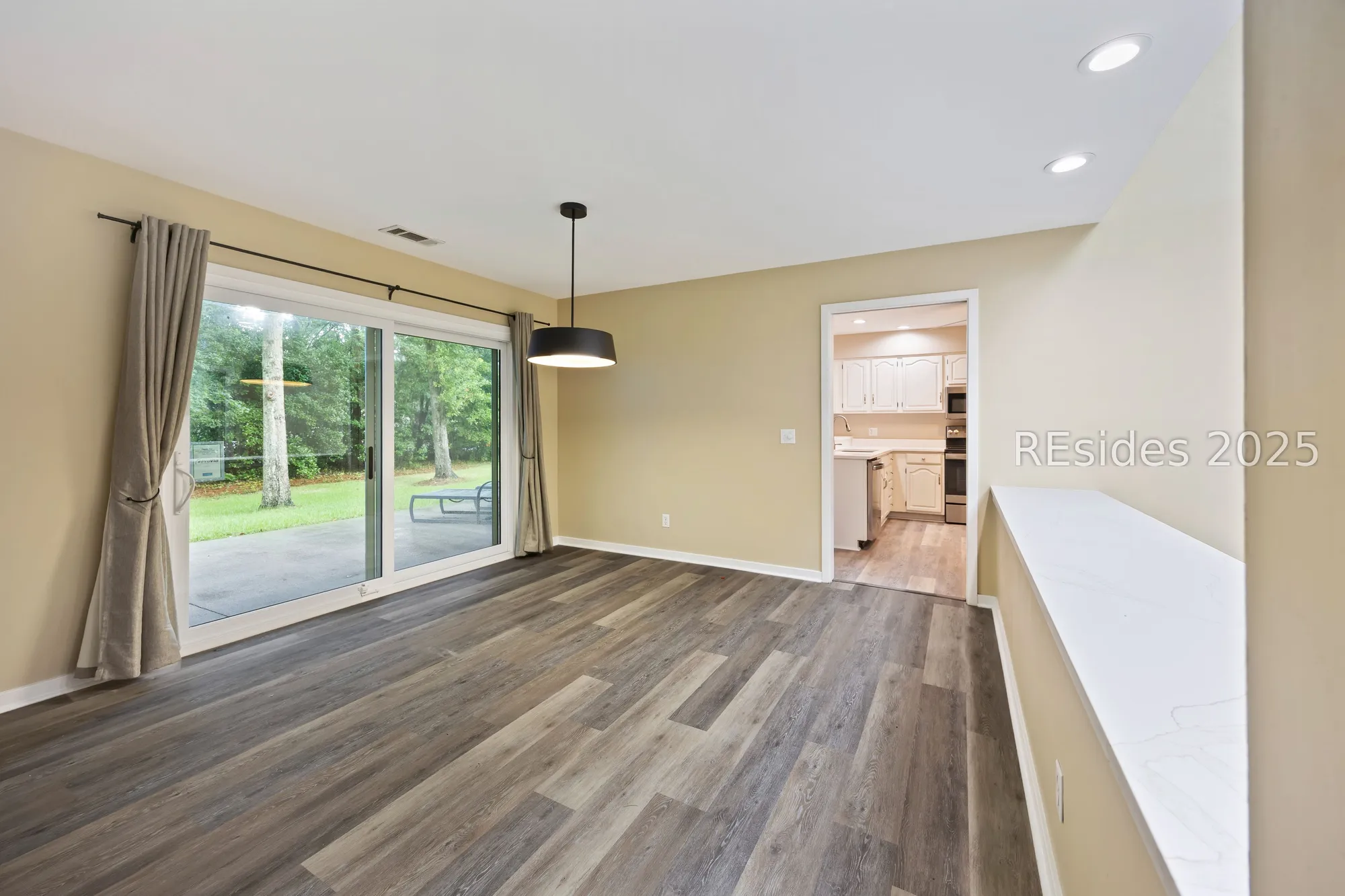 Property Slideshow image 32 of 48 | 10 teal ln, Hilton Head Island, SC, 29926