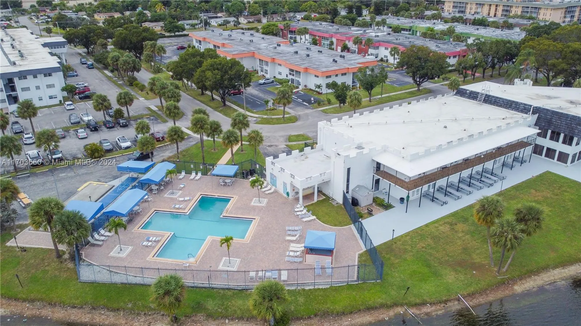 Property Slideshow image 21 of 21 | 2251 nw 48th ter 208, Lauderhill, FL, 33313