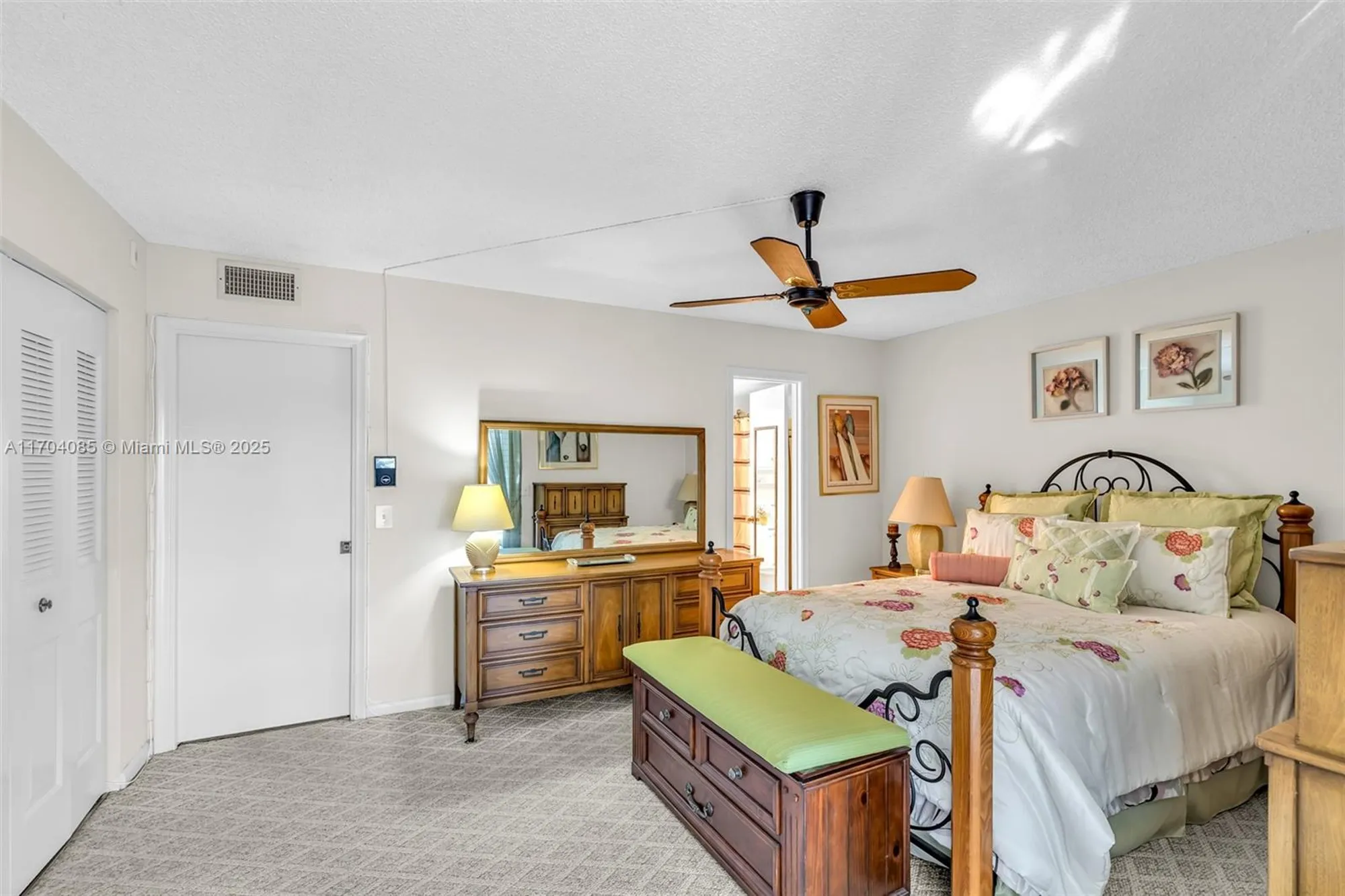 Property Slideshow image 19 of 30 | 3029 berkshire b # 3029, Deerfield Beach, FL, 33442