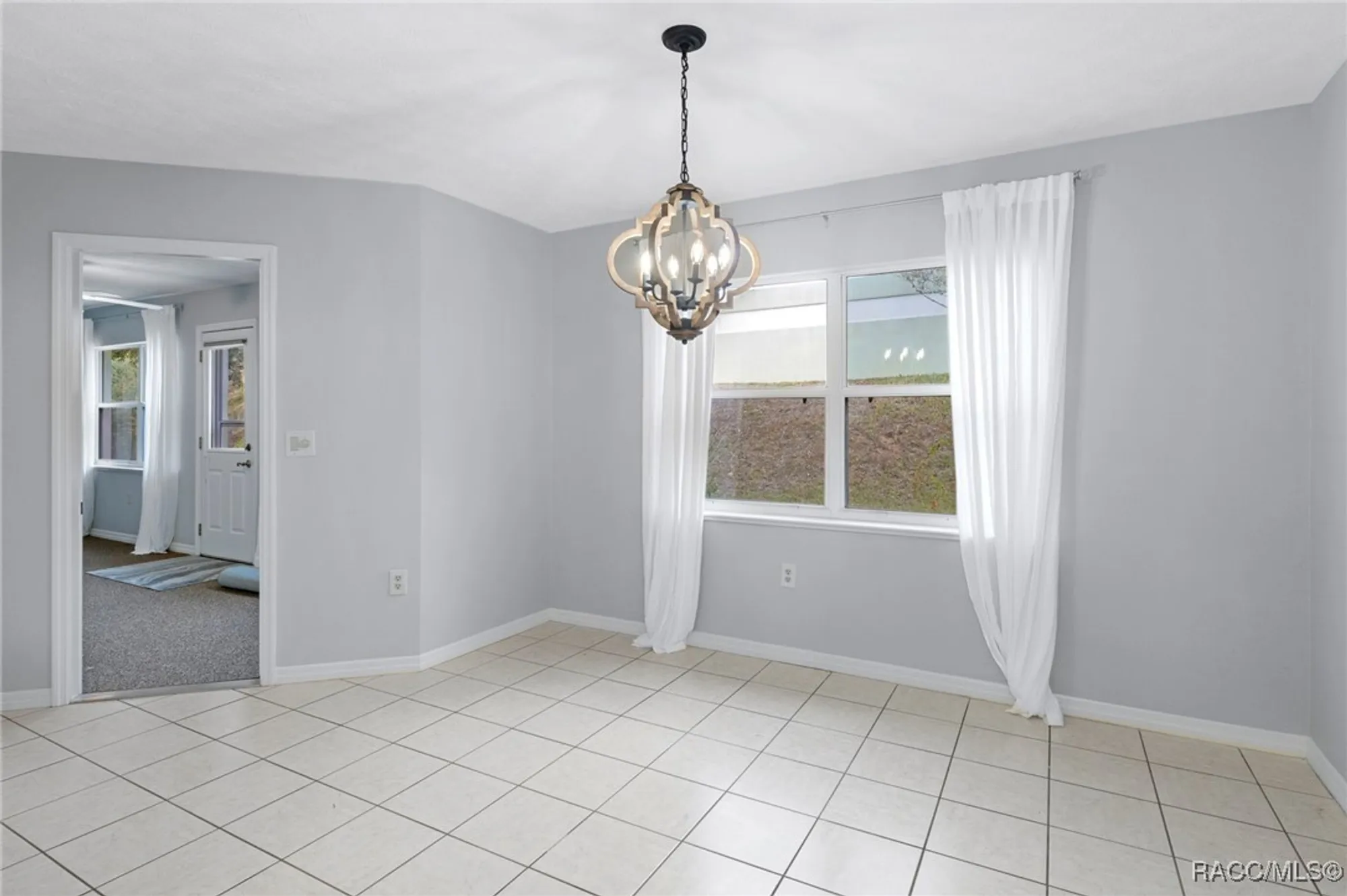 Property Slideshow image 10 of 50 | 716 balmoral ct, Inverness, FL, 34453