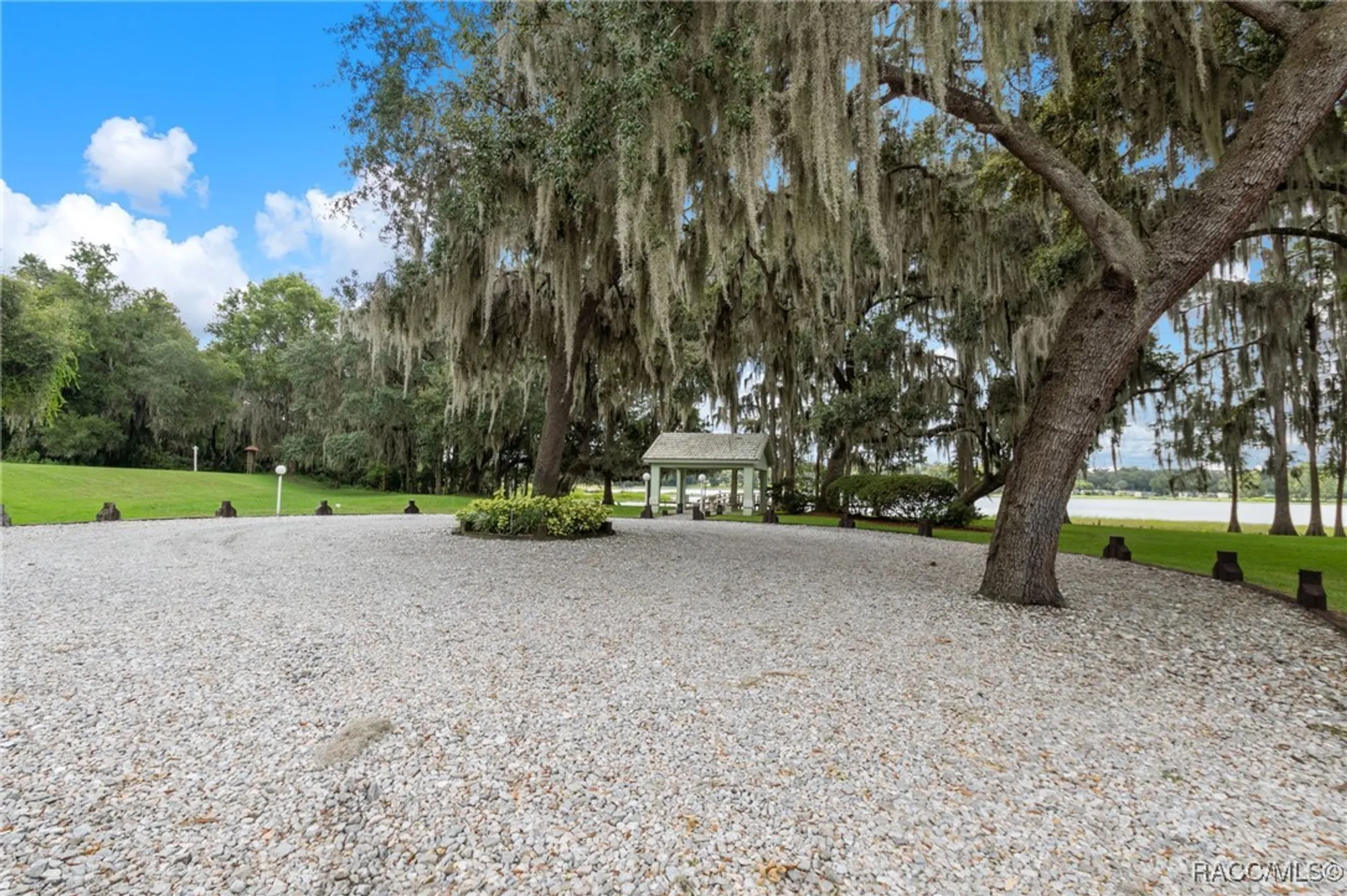 Property Slideshow image 44 of 50 | 716 balmoral ct, Inverness, FL, 34453