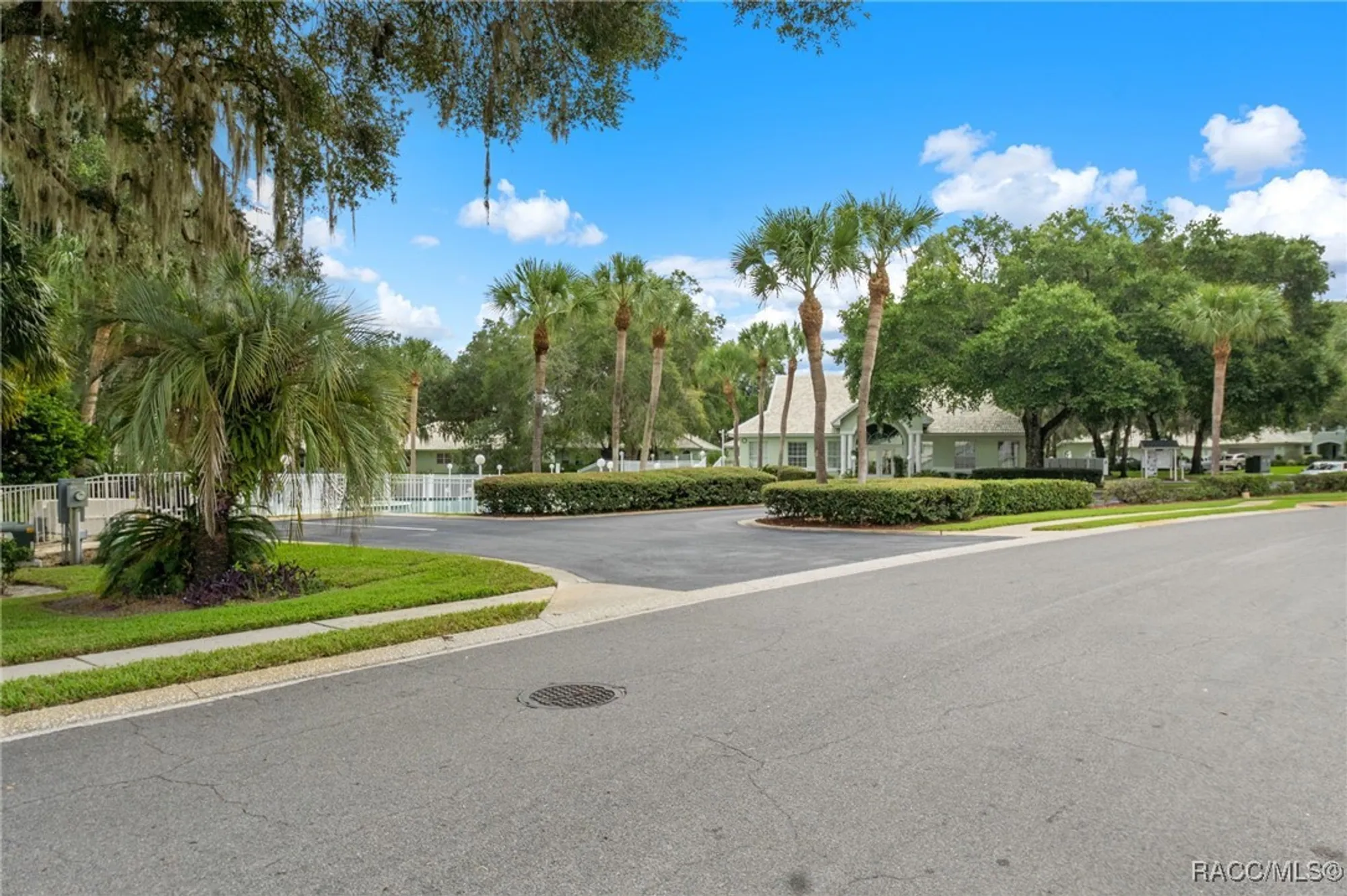 Property Slideshow image 40 of 50 | 716 balmoral ct, Inverness, FL, 34453