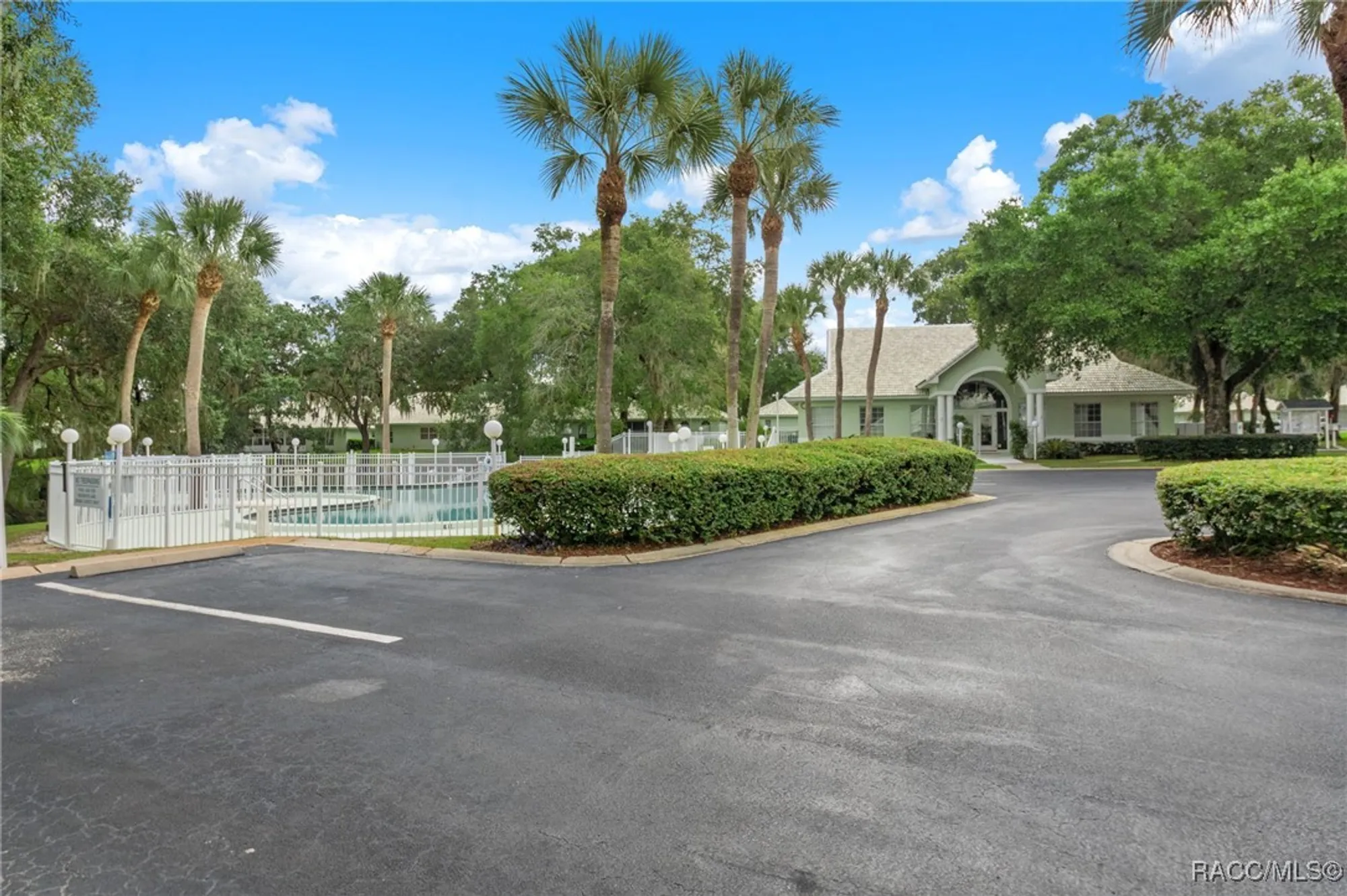 Property Slideshow image 41 of 50 | 716 balmoral ct, Inverness, FL, 34453