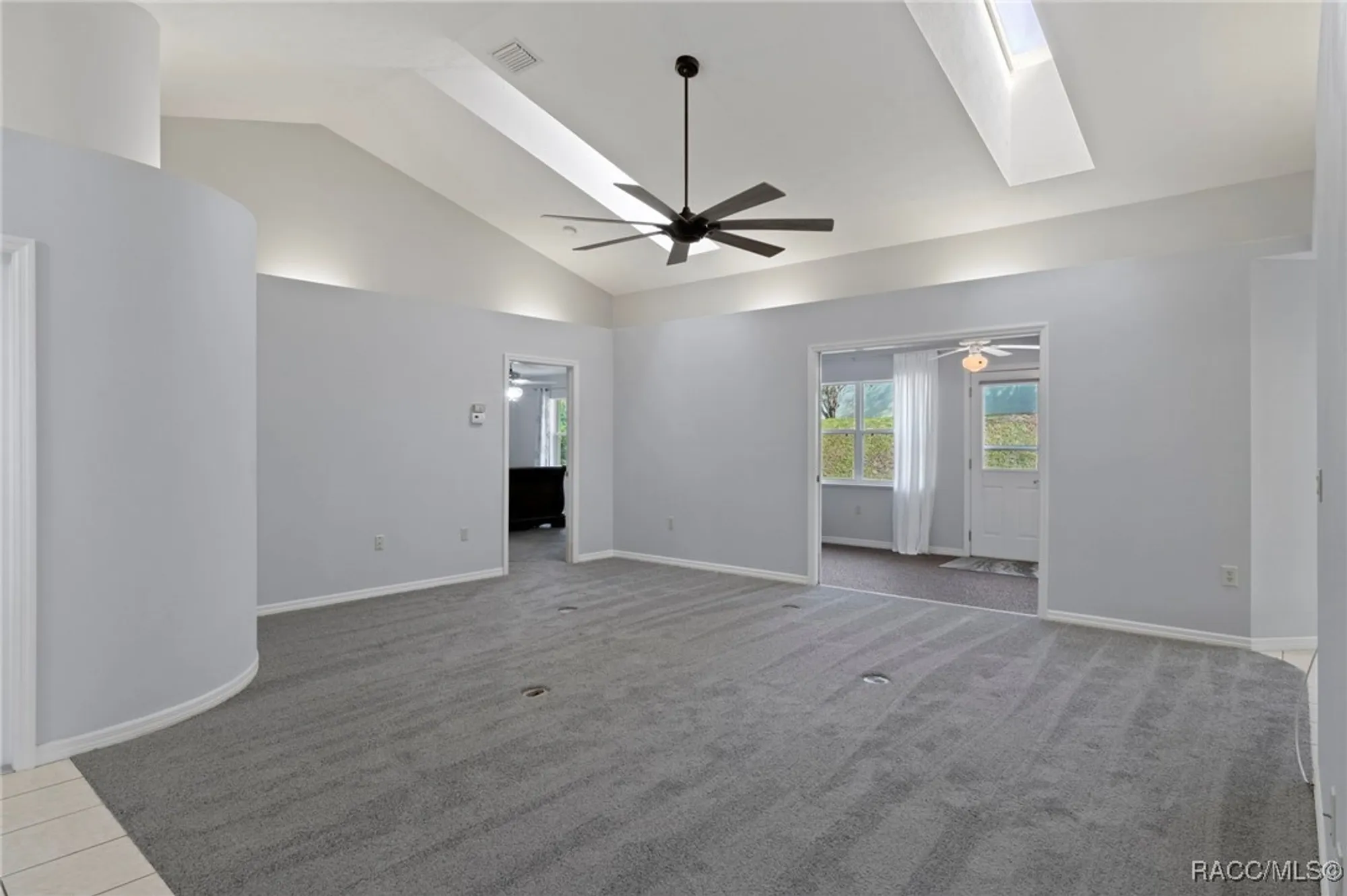 Property Slideshow image 5 of 50 | 716 balmoral ct, Inverness, FL, 34453
