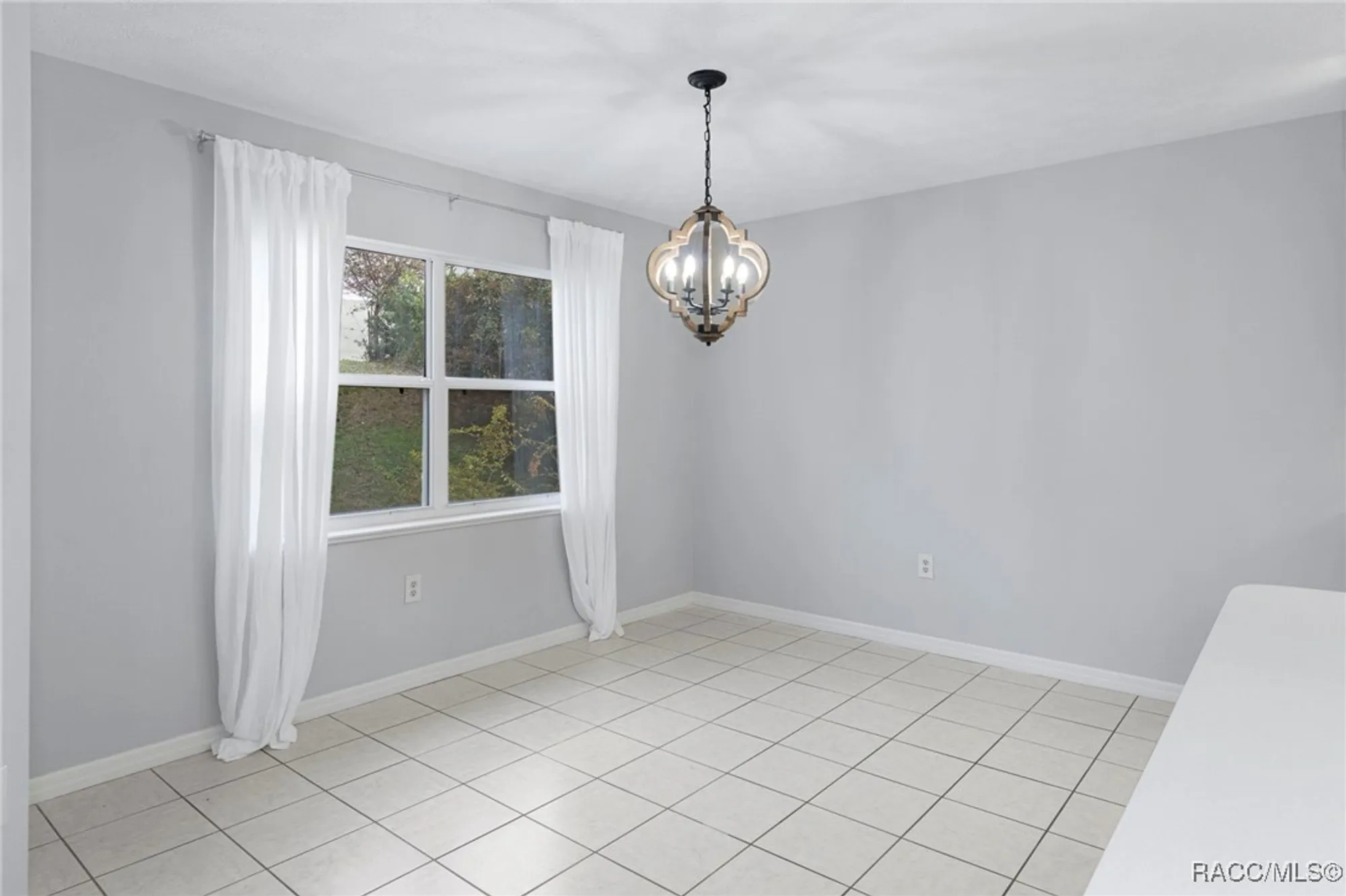 Property Slideshow image 9 of 50 | 716 balmoral ct, Inverness, FL, 34453