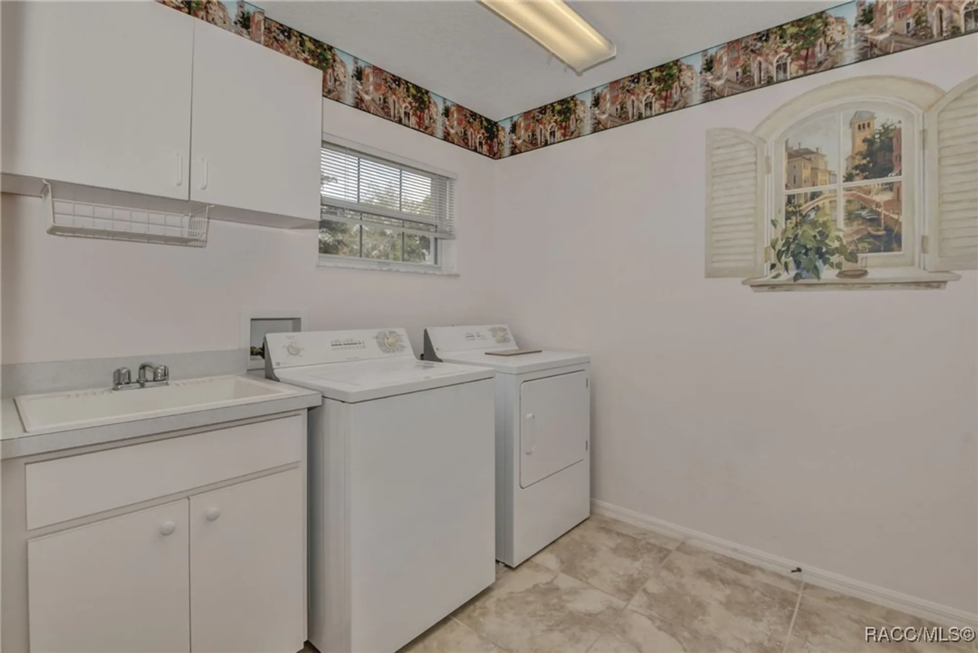 Property Slideshow image 34 of 52 | 58 w byrsonima loop, Homosassa, FL, 34446