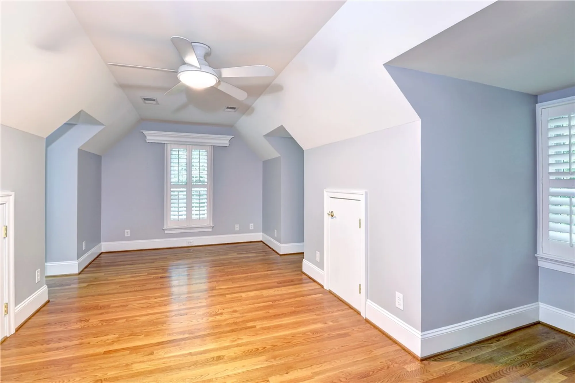 Property Slideshow image 19 of 39 | 107 royal saint georges, Williamsburg, VA, 23188