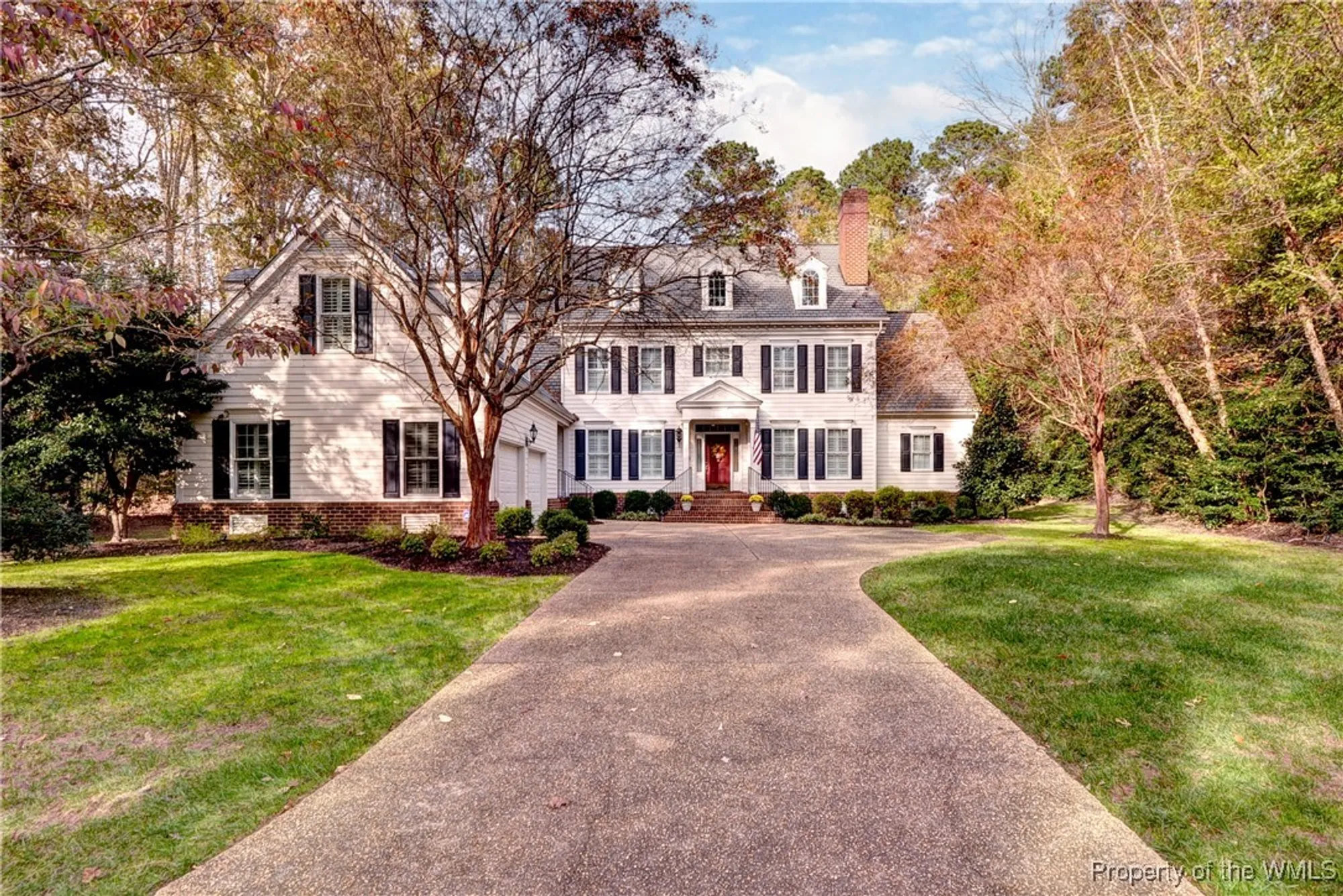Property Slideshow image 1 of 39 | 107 royal saint georges, Williamsburg, VA, 23188