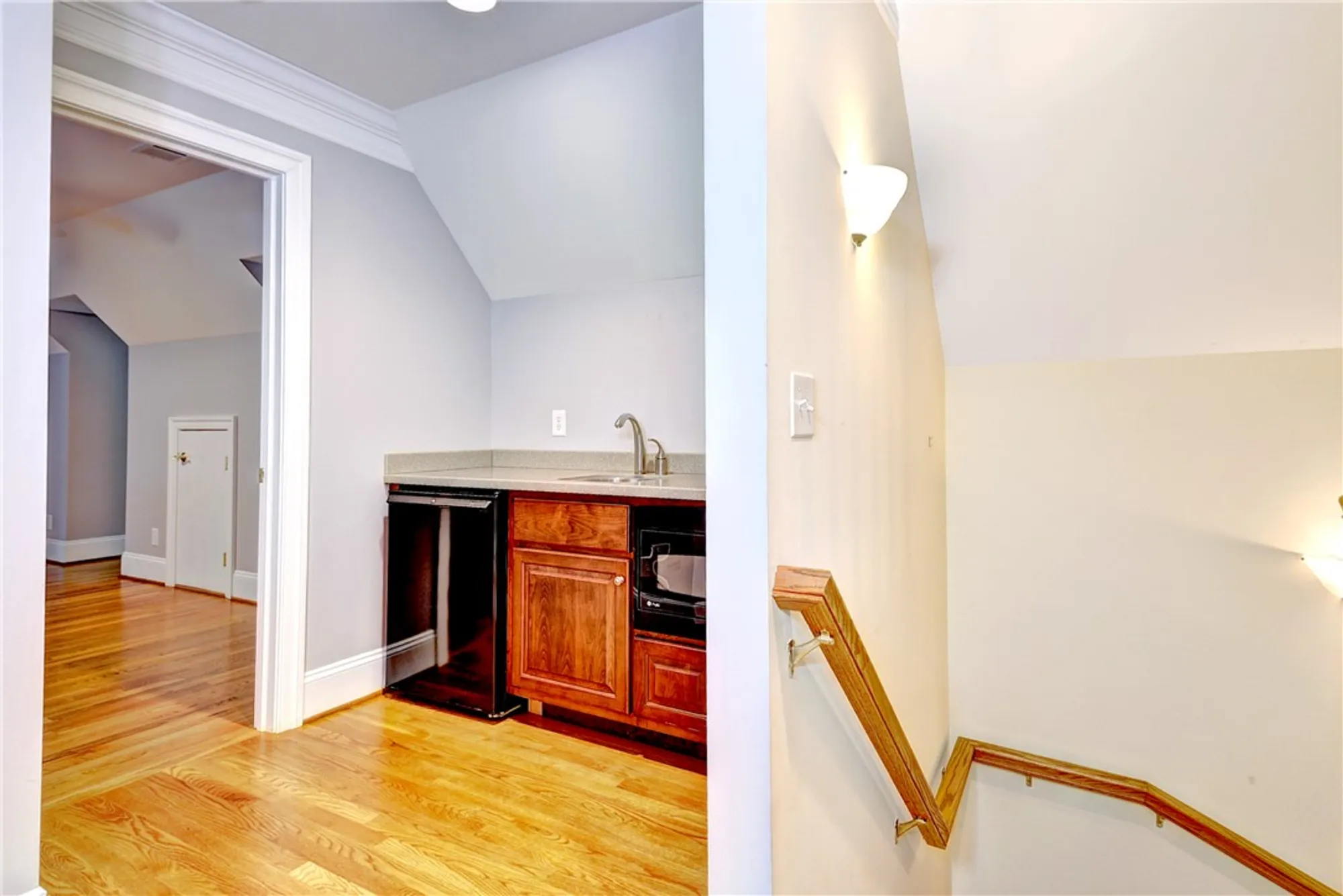 Property Slideshow image 20 of 39 | 107 royal saint georges, Williamsburg, VA, 23188