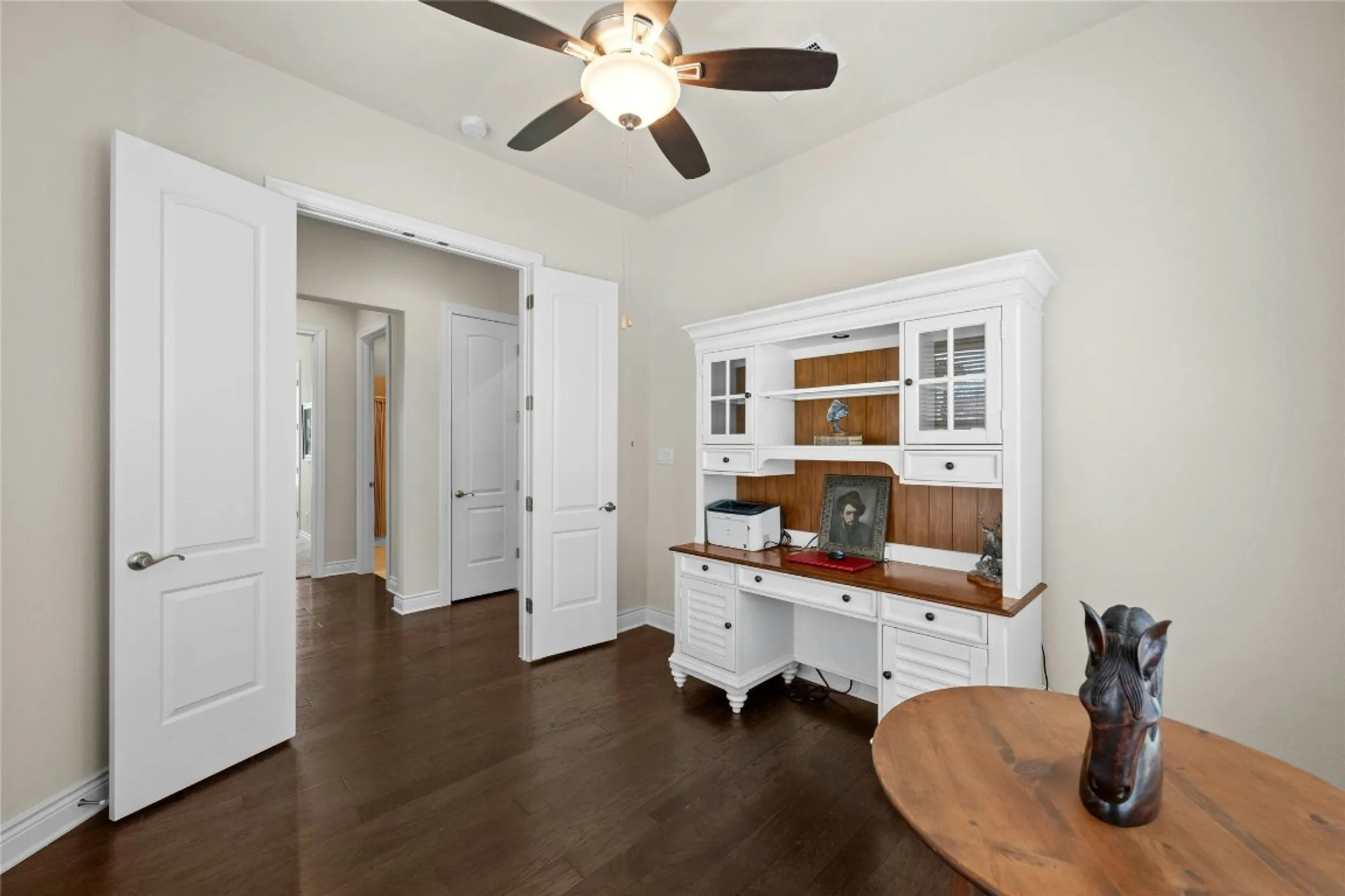 Property Slideshow image 15 of 31 | 204 delfino cir 42, Lakeway, TX, 78734