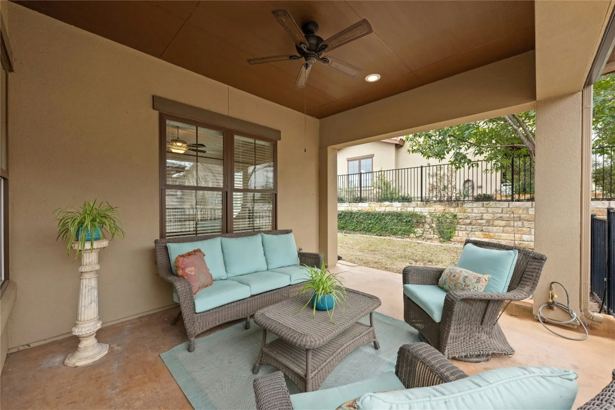 Property Slideshow image 3 of 31 | 204 delfino cir 42, Lakeway, TX, 78734