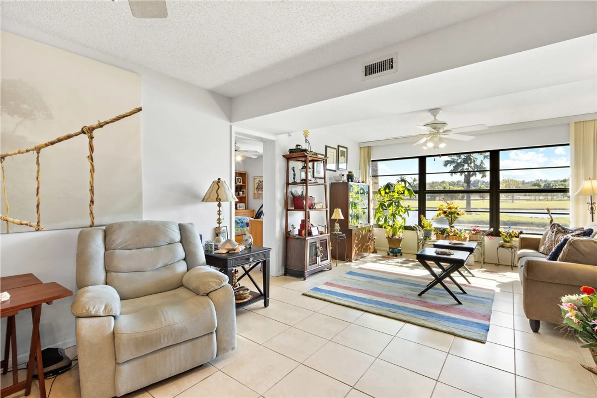 Property Slideshow image 15 of 35 | 41 plantation dr 105, Vero Beach, FL, 32966