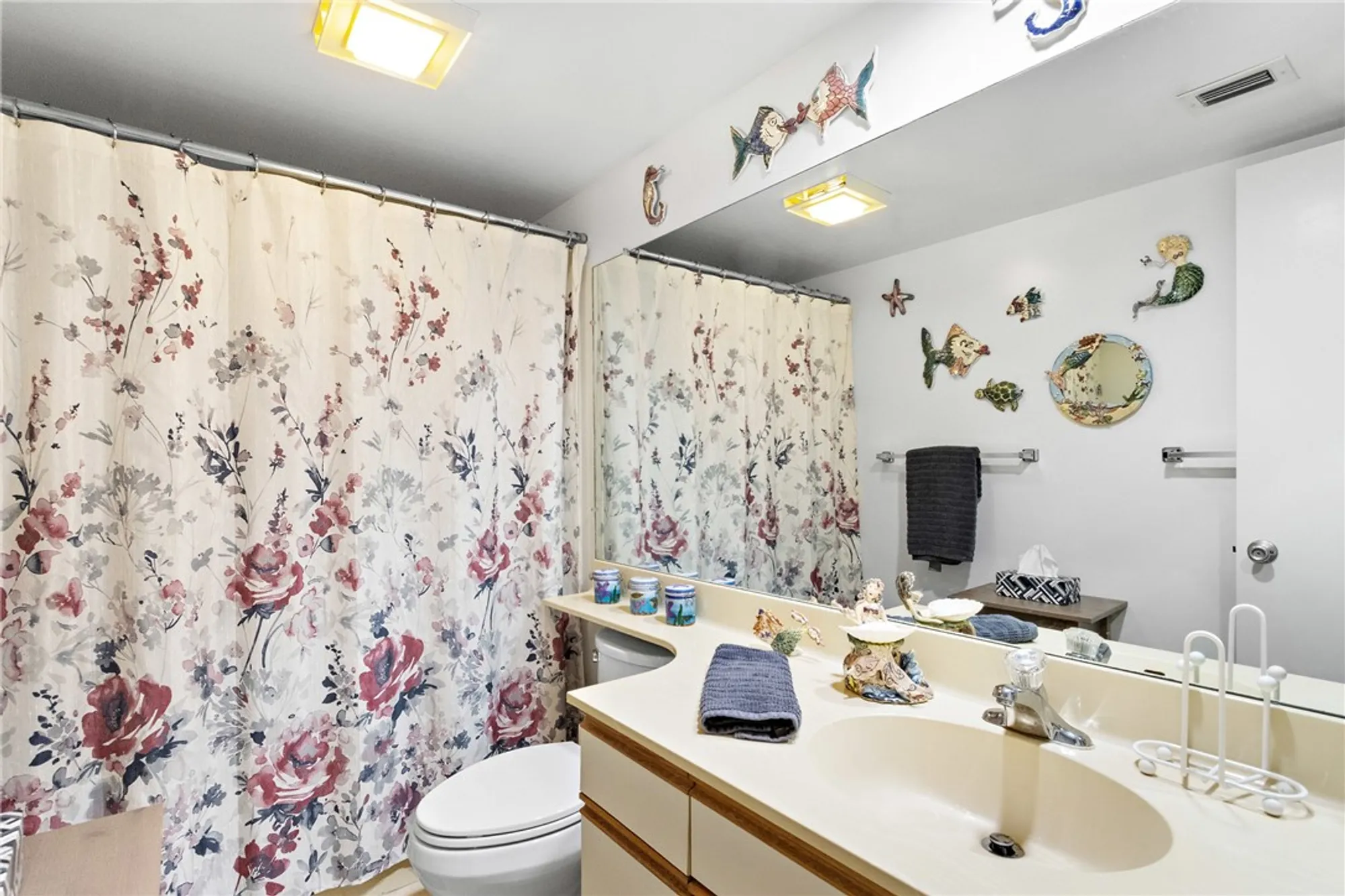 Property Slideshow image 21 of 35 | 41 plantation dr 105, Vero Beach, FL, 32966