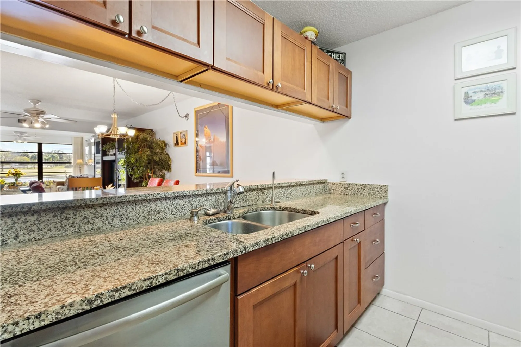 Property Slideshow image 3 of 35 | 41 plantation dr 105, Vero Beach, FL, 32966
