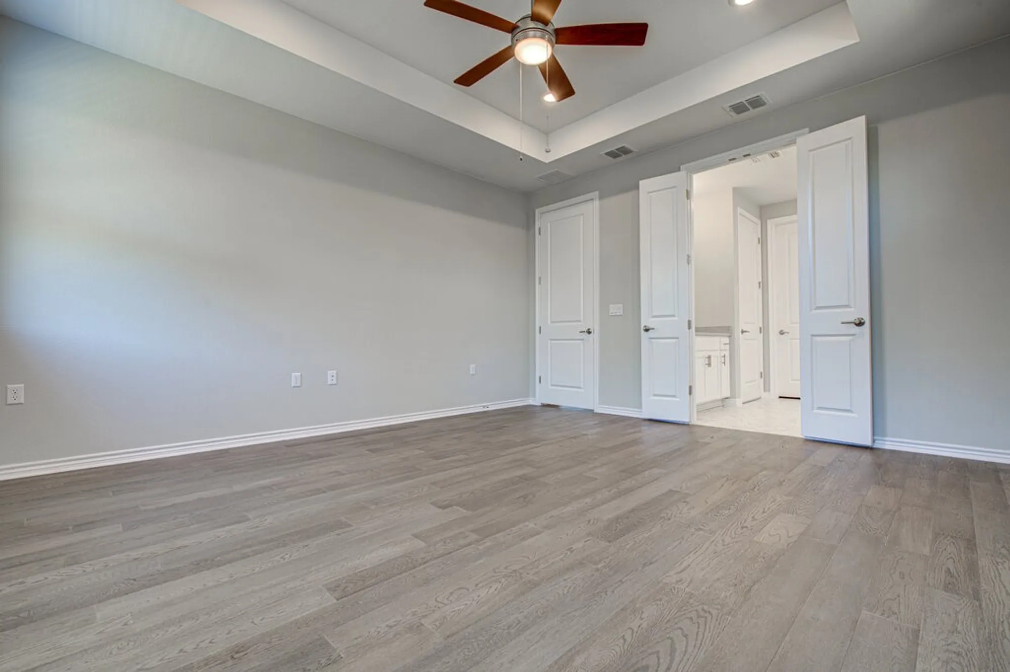 Property Slideshow image 25 of 40 | 128 roaming rock trl unit 102, San Marcos, TX, 78666