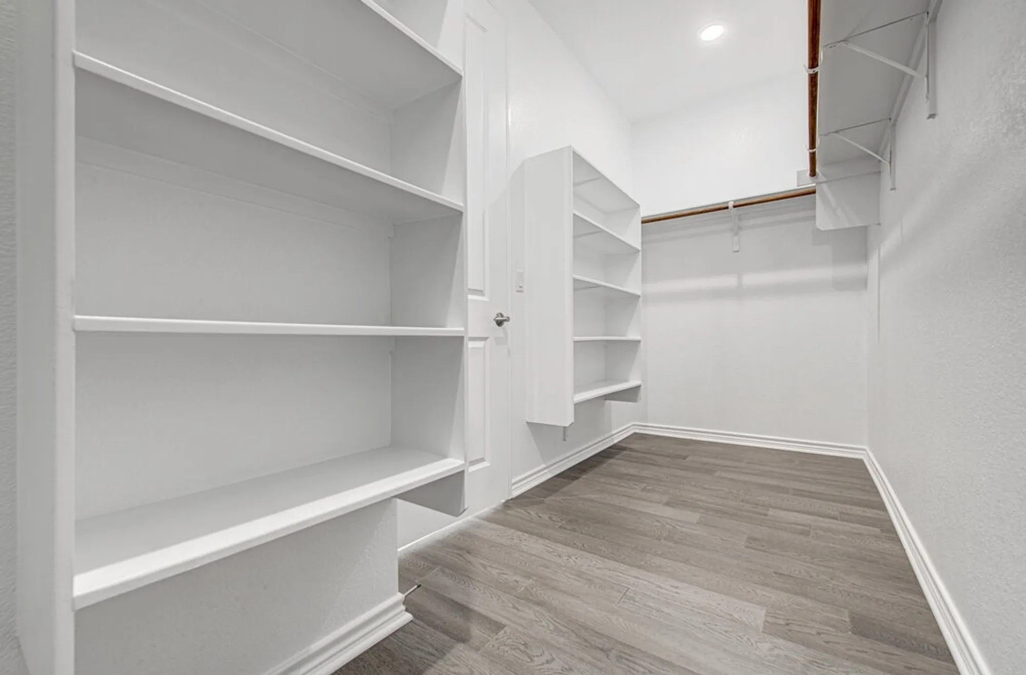 Property Slideshow image 29 of 40 | 128 roaming rock trl unit 102, San Marcos, TX, 78666