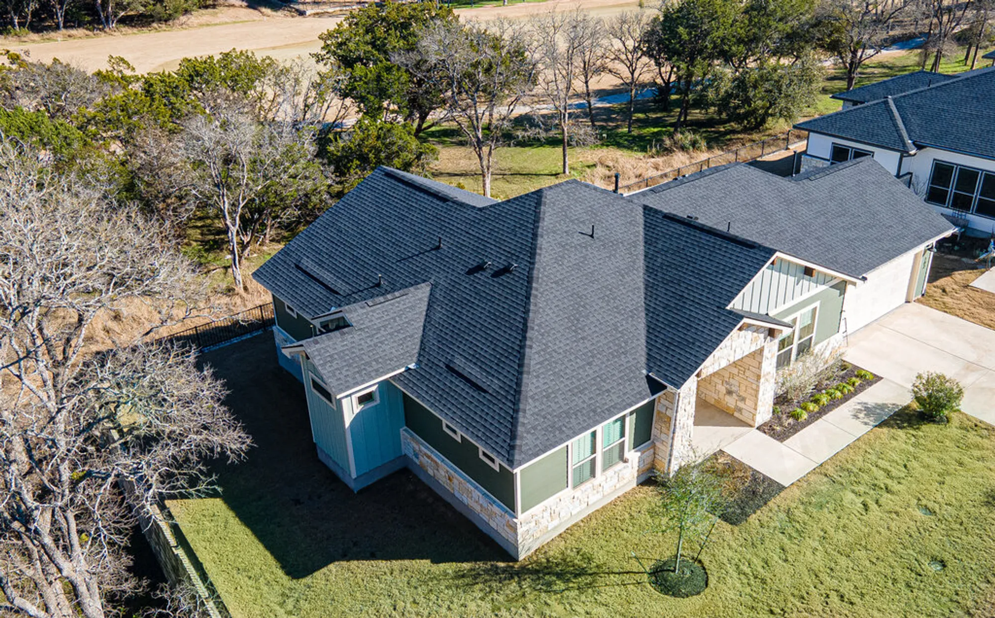 Property Slideshow image 38 of 40 | 128 roaming rock trl unit 102, San Marcos, TX, 78666