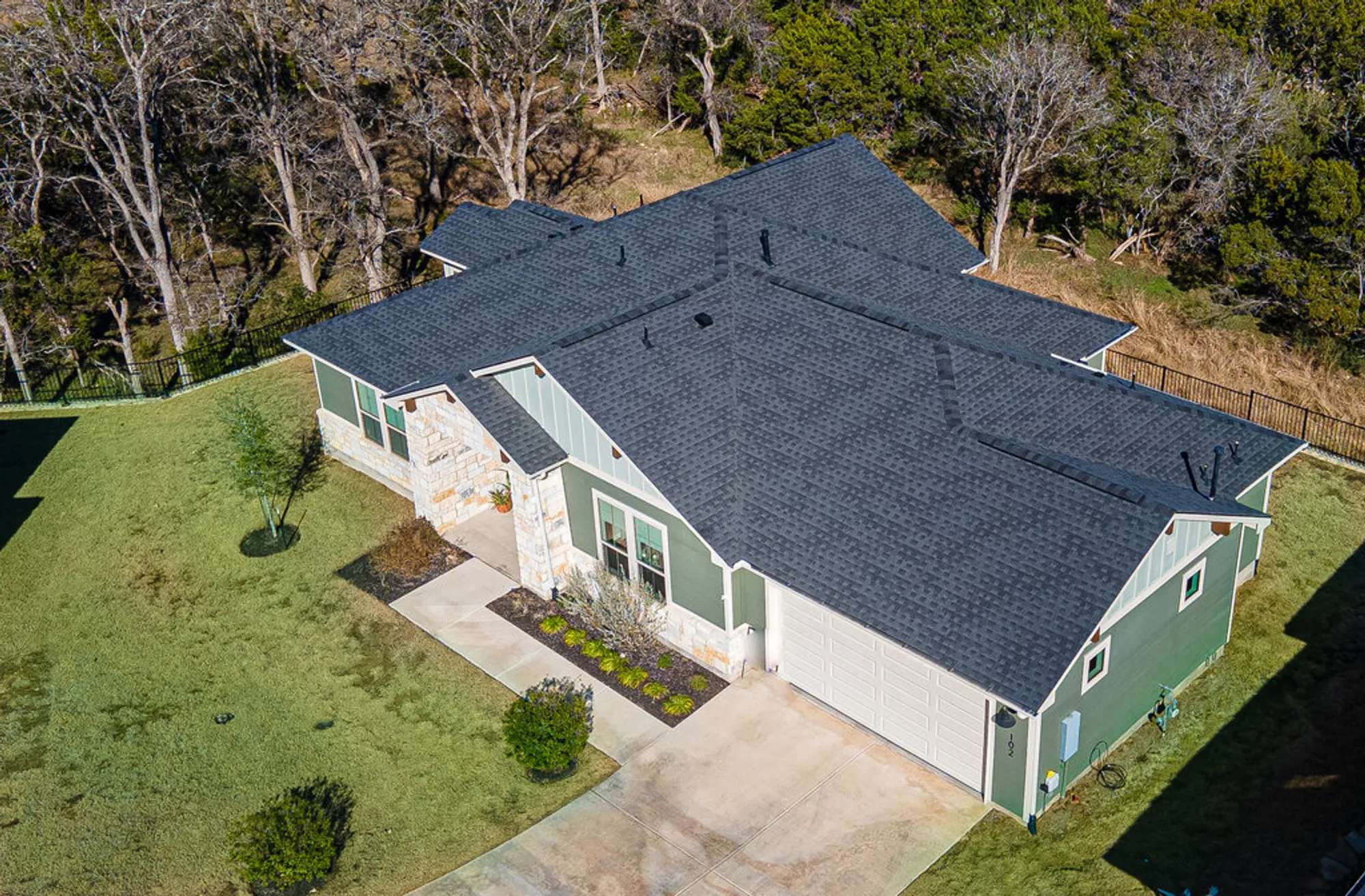 Property Slideshow image 39 of 40 | 128 roaming rock trl unit 102, San Marcos, TX, 78666