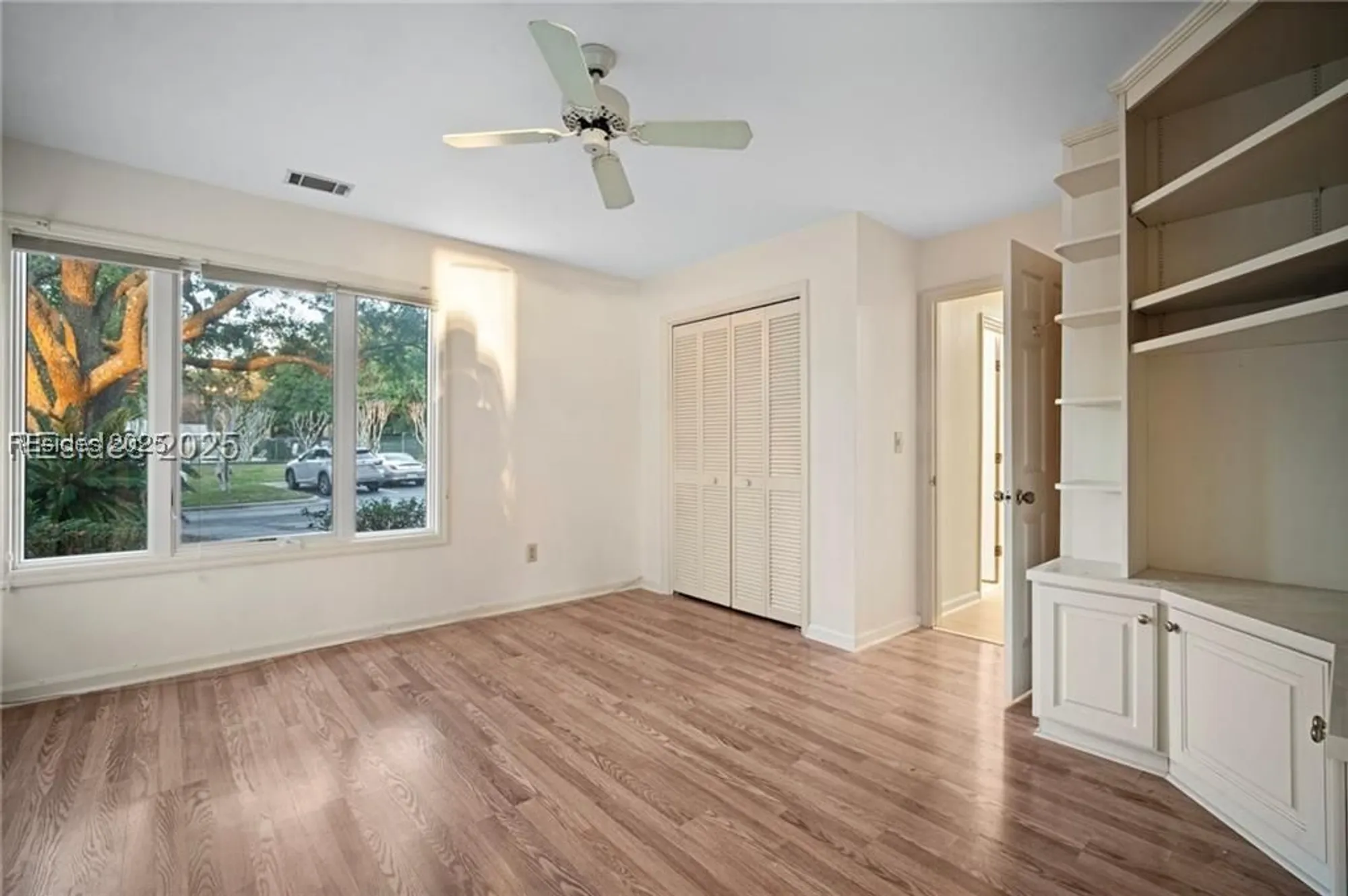 Property Slideshow image 16 of 36 | 71 skull creek dr b103, Hilton Head Island, SC, 29926