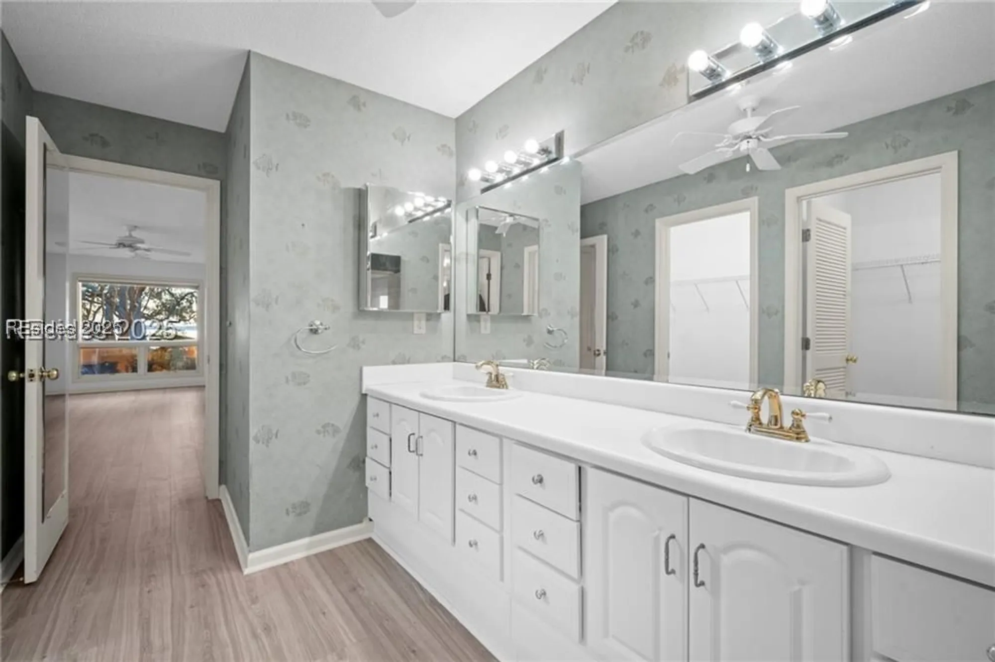 Property Slideshow image 13 of 36 | 71 skull creek dr b103, Hilton Head Island, SC, 29926