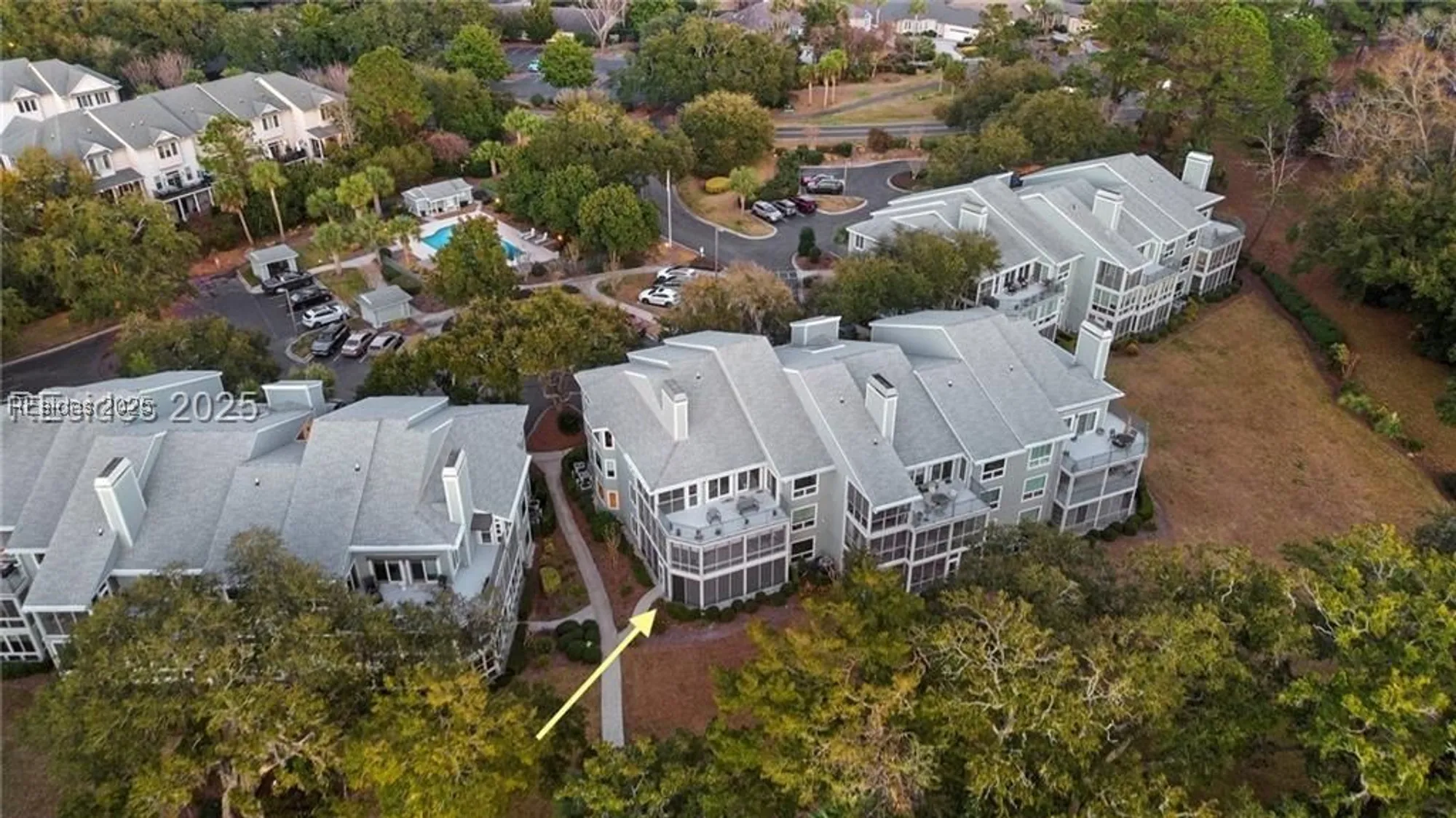 Property Slideshow image 21 of 36 | 71 skull creek dr b103, Hilton Head Island, SC, 29926