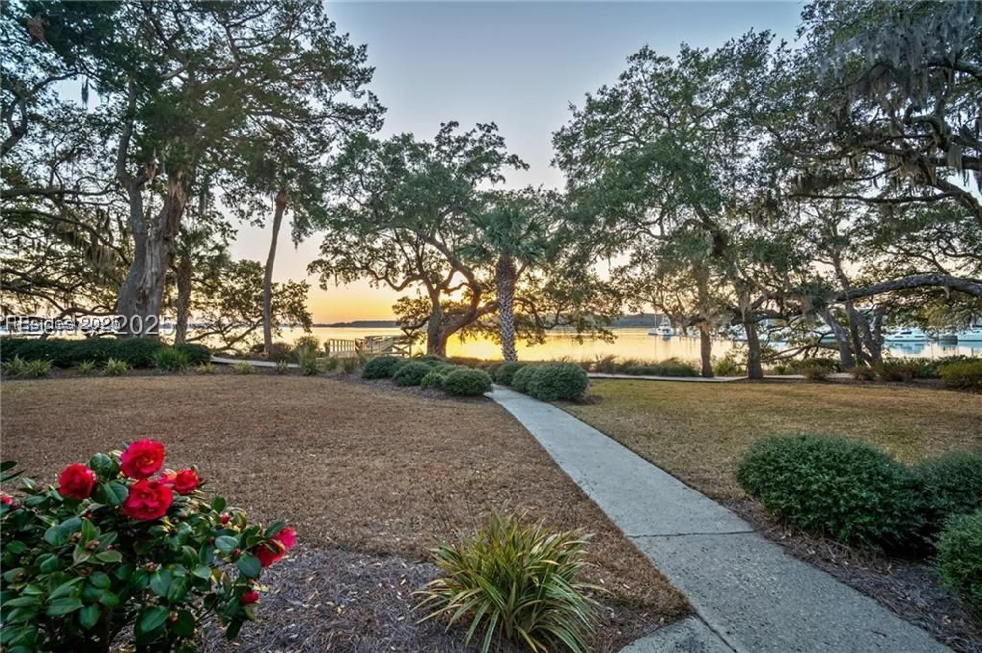 Property Slideshow image 22 of 36 | 71 skull creek dr b103, Hilton Head Island, SC, 29926
