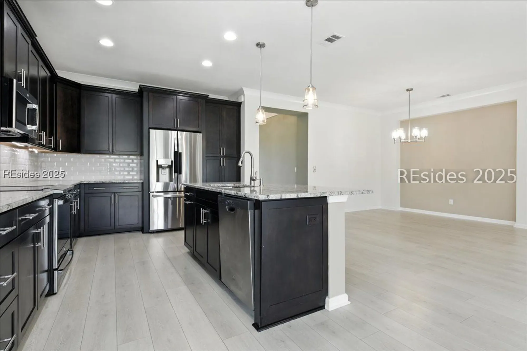 Property Slideshow image 32 of 95 | 247 cool breeze dr, Hardeeville, SC, 29927