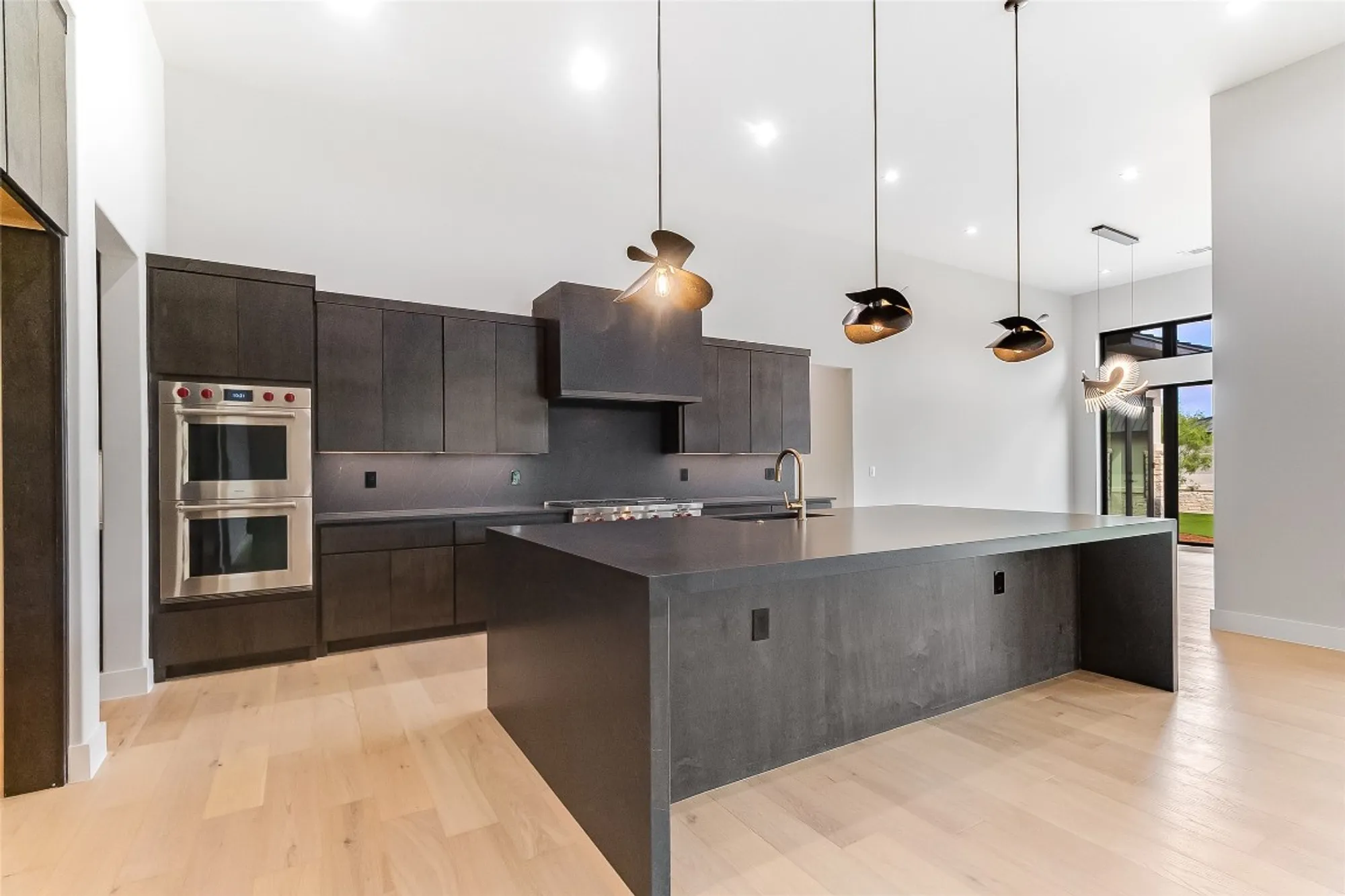 Property Slideshow image 12 of 36 | 100 spice lily, Horseshoe Bay, TX, 78657