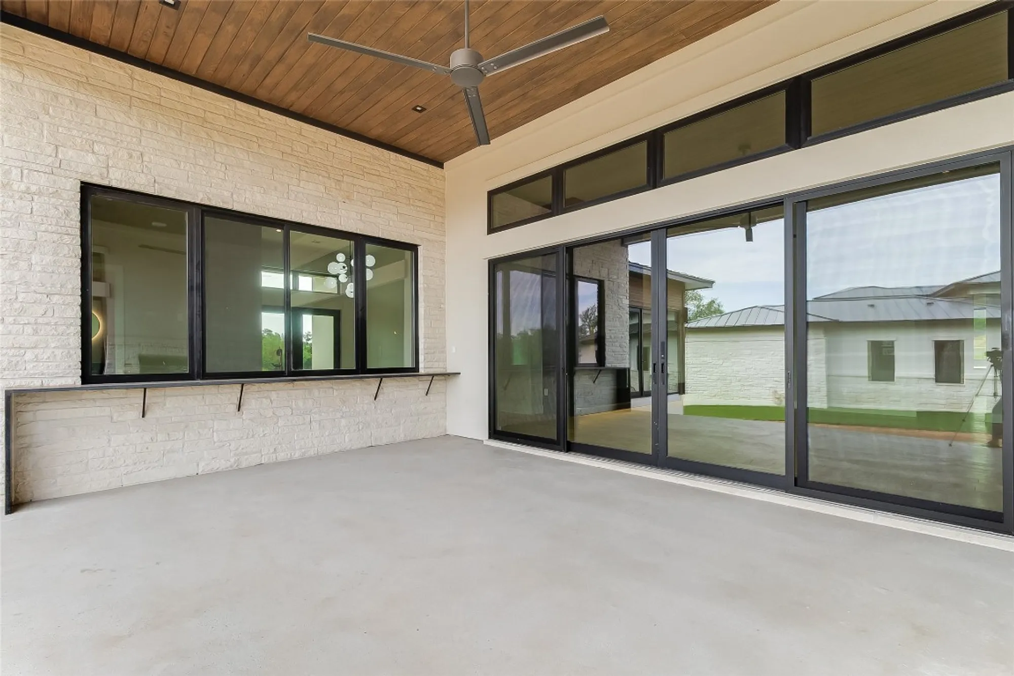 Property Slideshow image 35 of 36 | 100 spice lily, Horseshoe Bay, TX, 78657