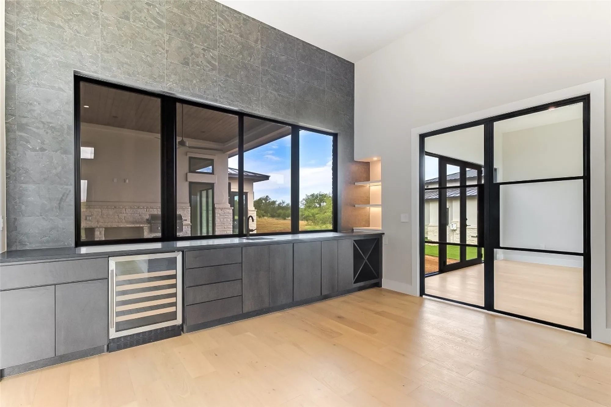 Property Slideshow image 8 of 36 | 100 spice lily, Horseshoe Bay, TX, 78657