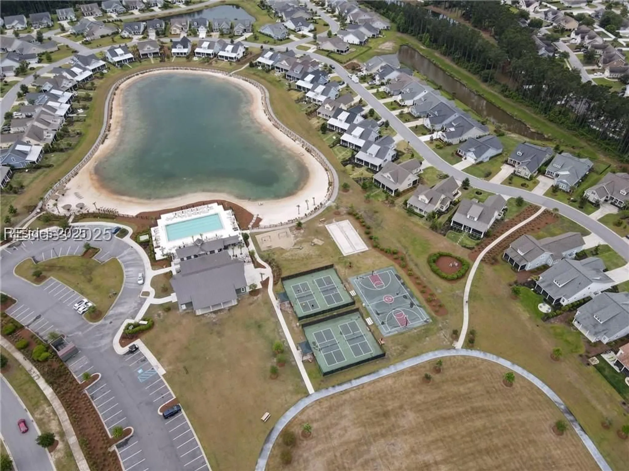 Property Slideshow image 10 of 65 | 604 flatwater dr, Bluffton, SC, 29910