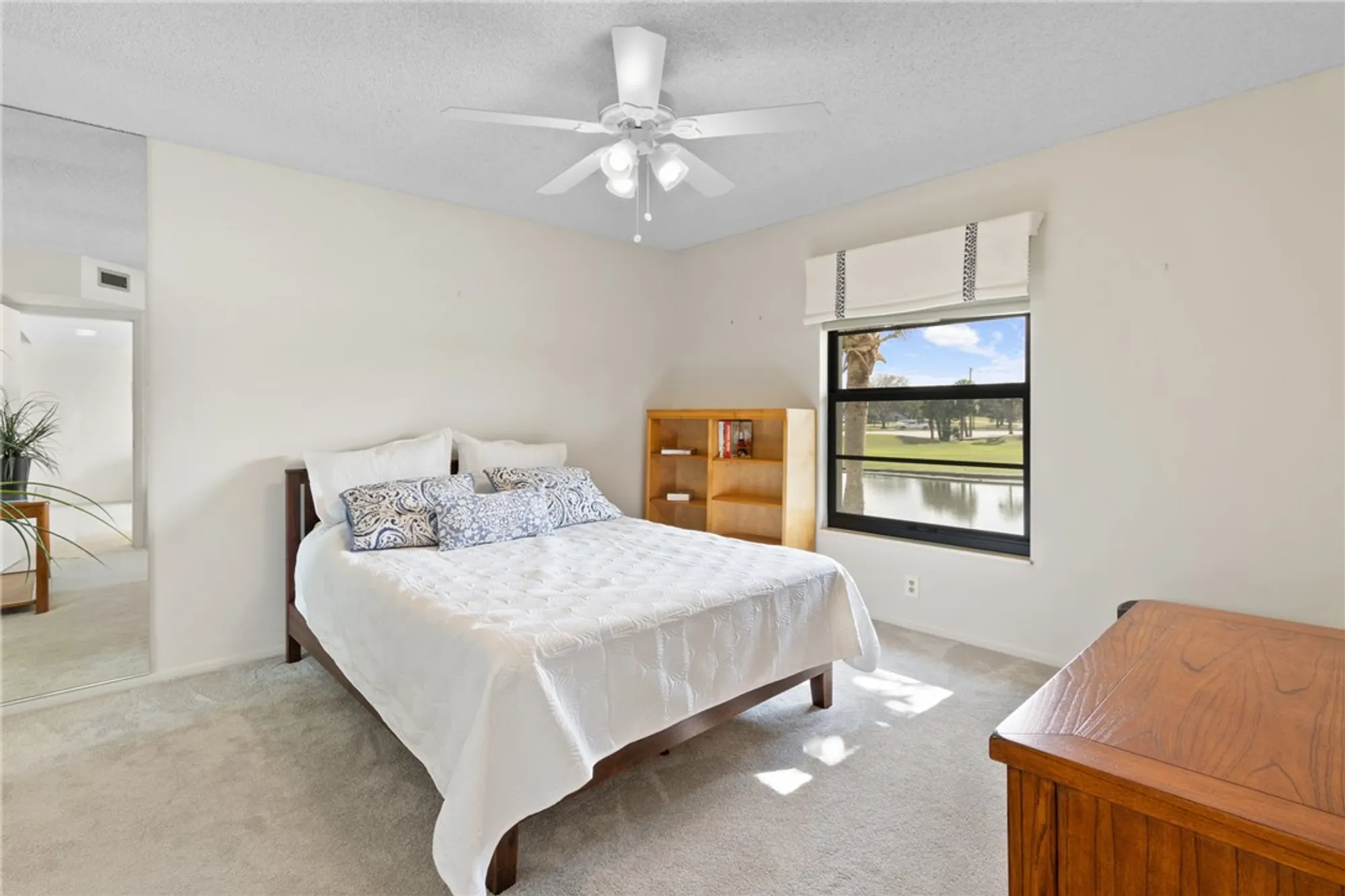 Property Slideshow image 13 of 36 | 45 plantation dr apt 204, Vero Beach, FL, 32966