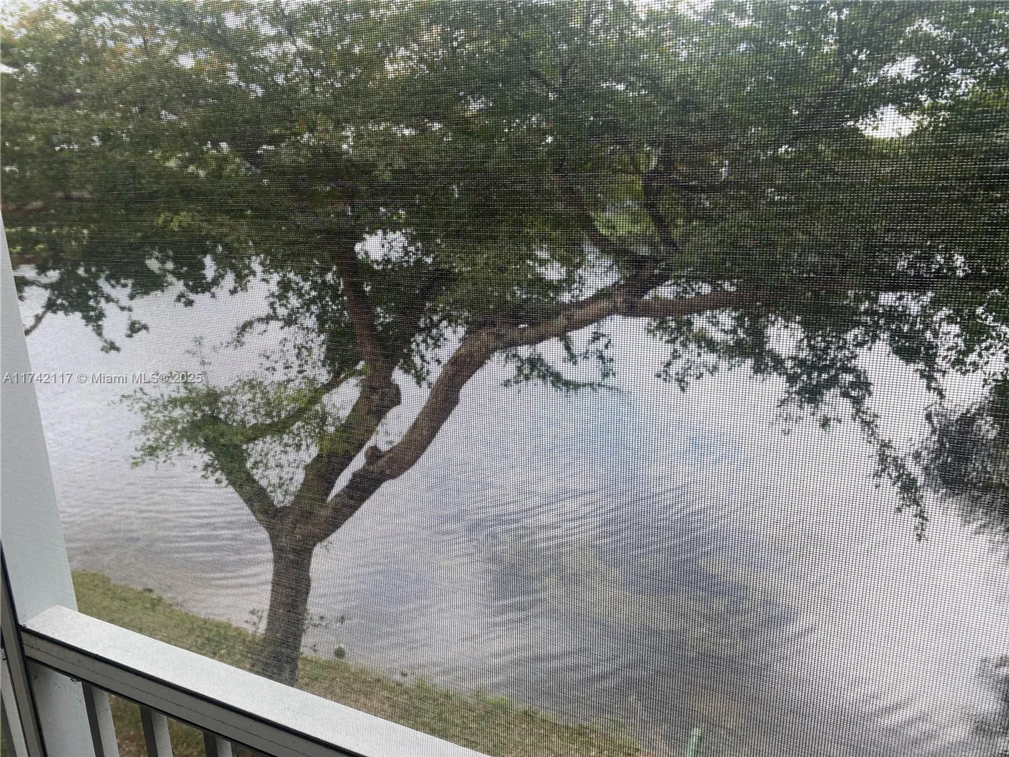 Property Slideshow image 30 of 42 | 9551 weldon cir apt e314, Fort Lauderdale, FL, 33321