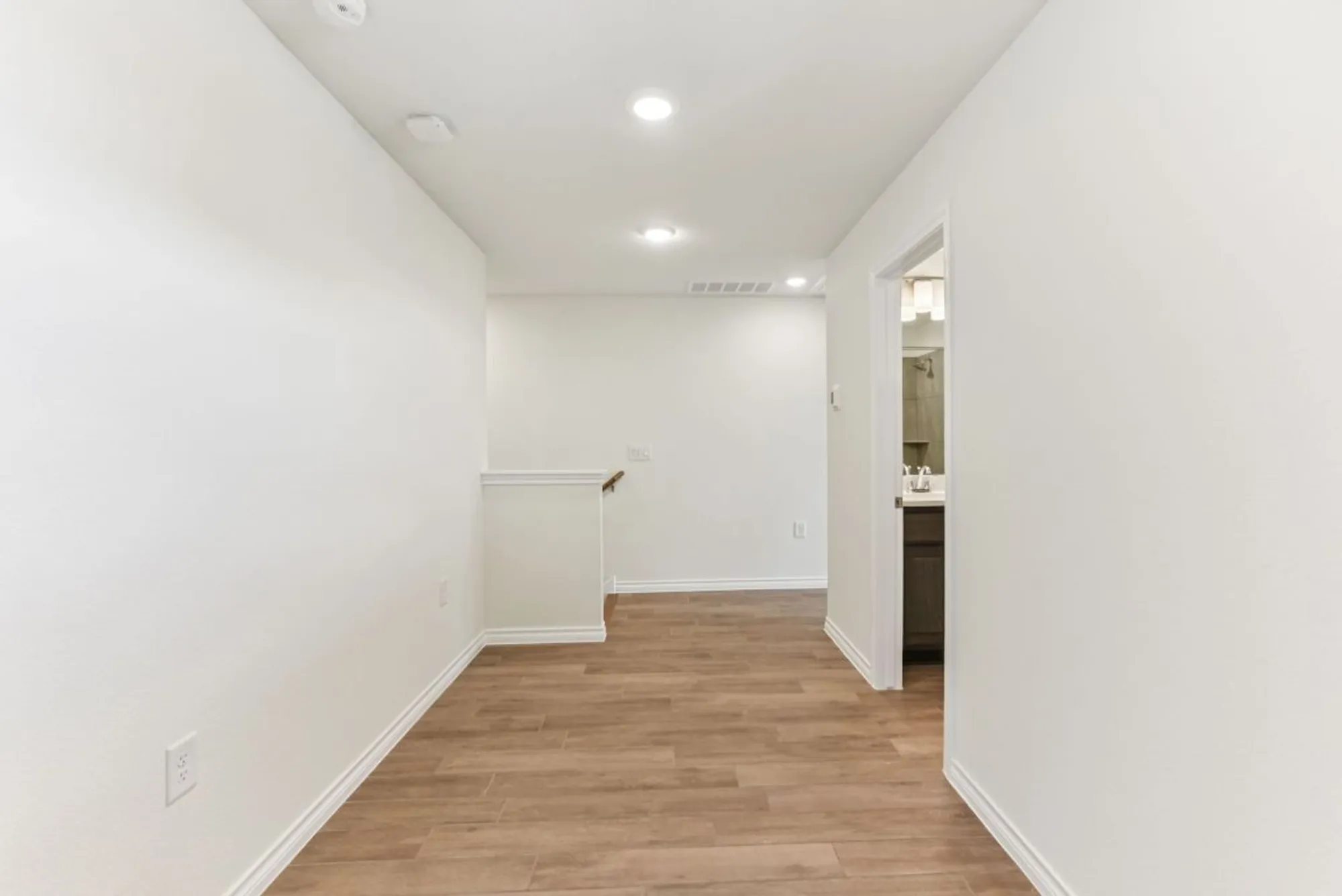 Property Slideshow image 19 of 32 | 104 maceo way unit 102, San Marcos, TX, 78666