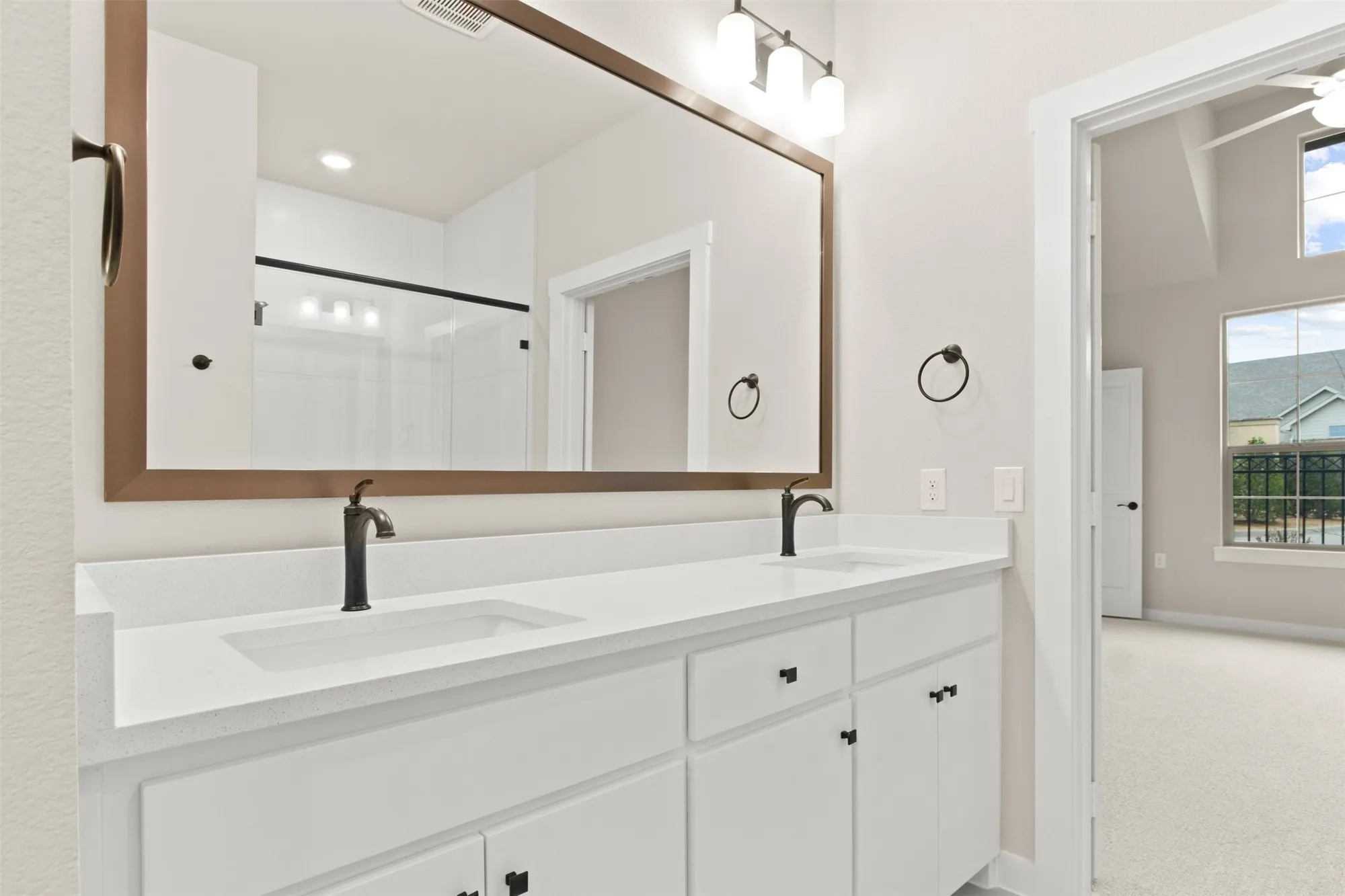 Property Slideshow image 20 of 27 | 7247 sauvignon way, Grand Prairie, TX, 75054