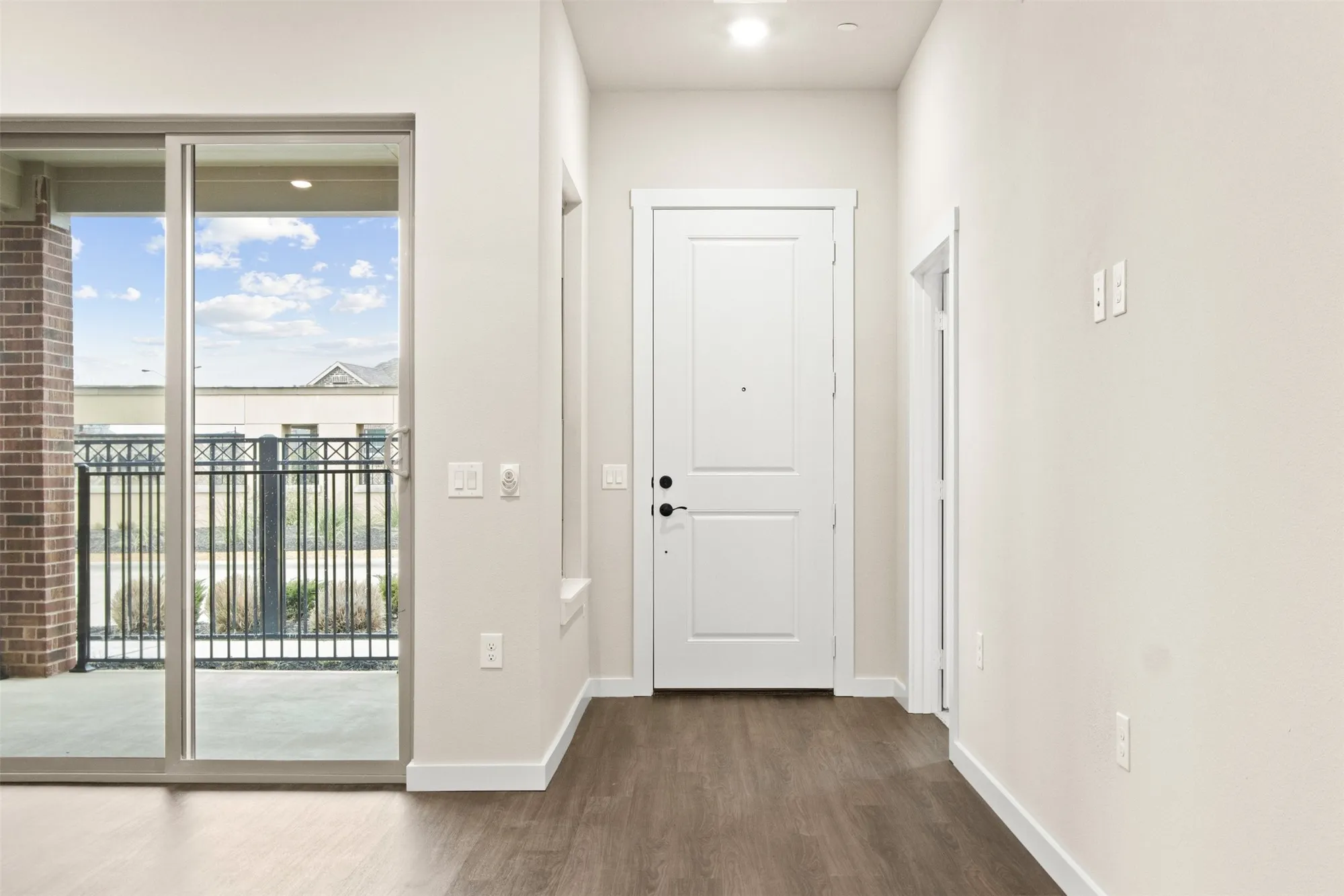 Property Slideshow image 5 of 27 | 7247 sauvignon way, Grand Prairie, TX, 75054