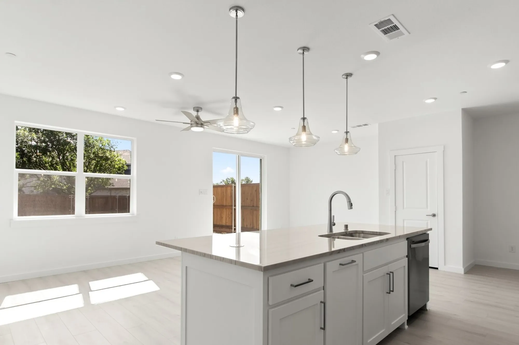 Property Slideshow image 10 of 40 | 721 prosper ln, Wylie, TX, 75098